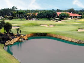 The Vines Resort - Golf