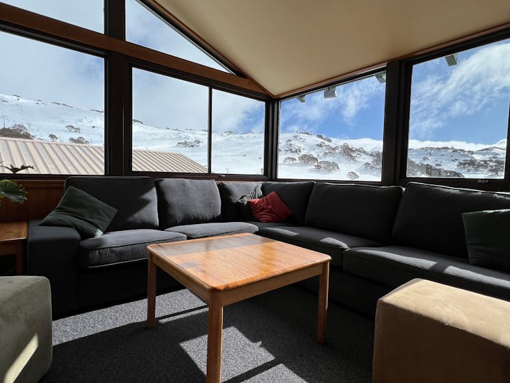 Snowbird Lodge Lounge
