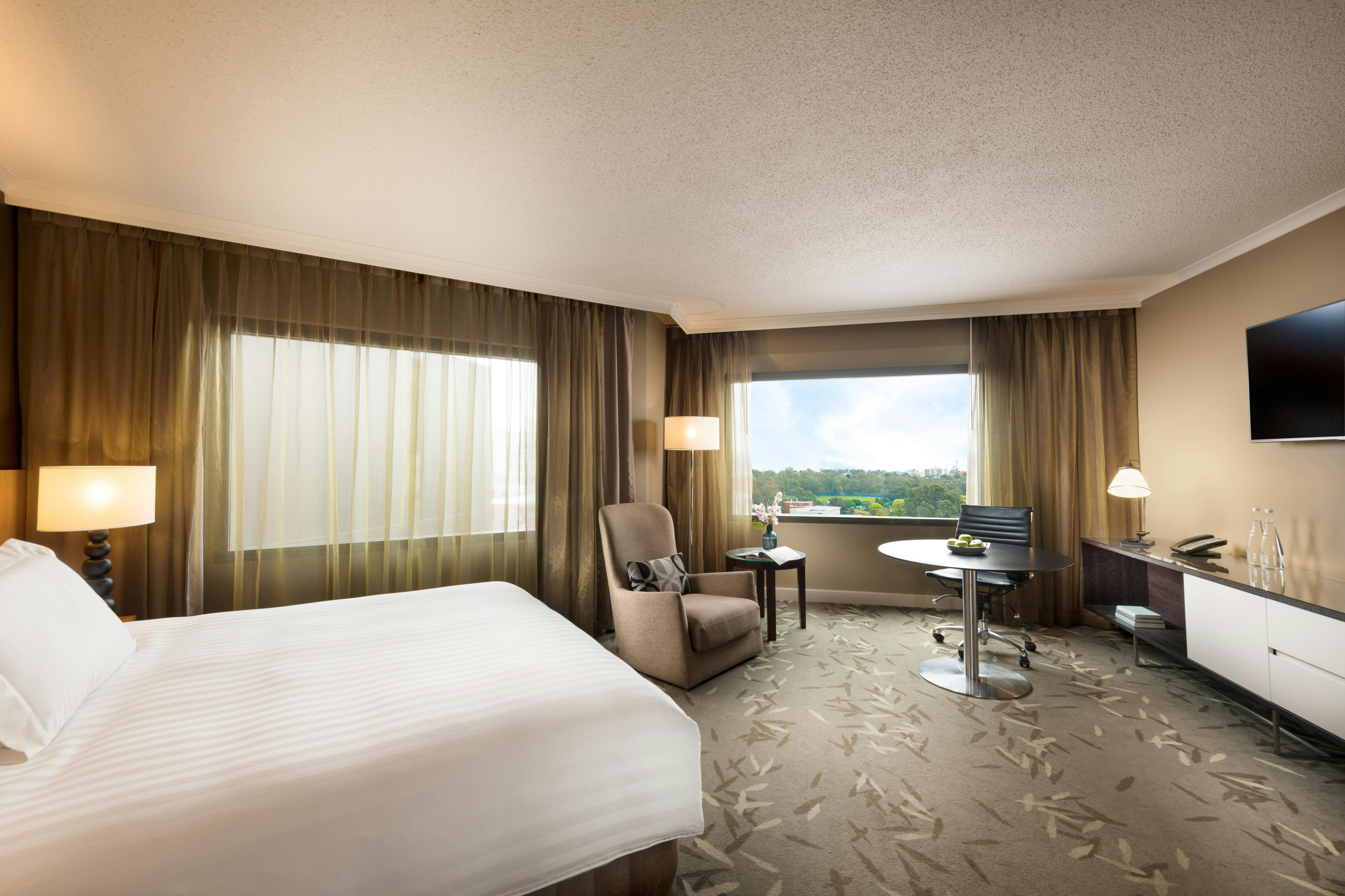 Superior King Corner Room