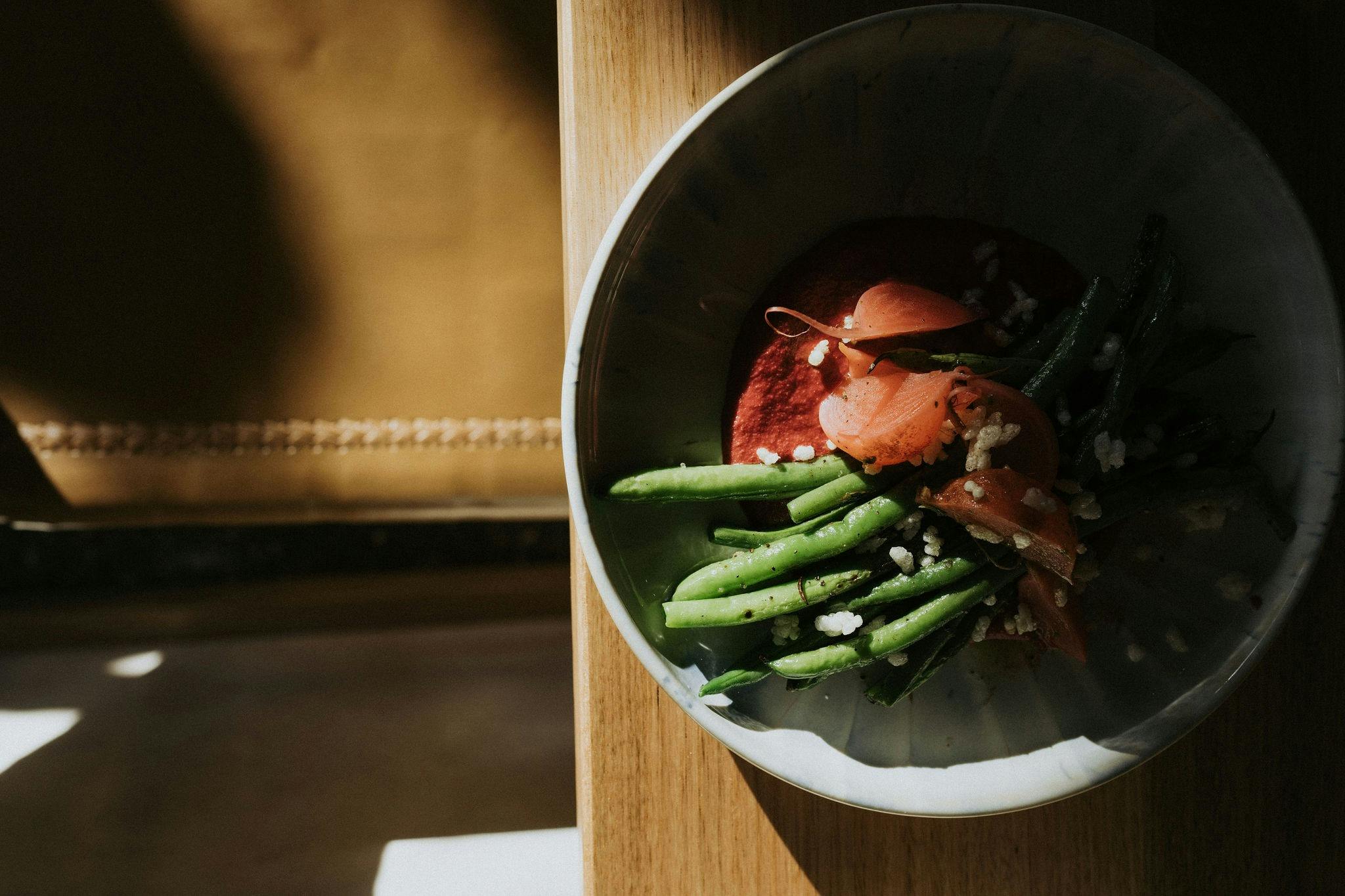 Green beans, beetroot puree, red radish, dressing