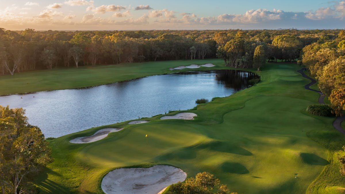 noosa solo golf tour