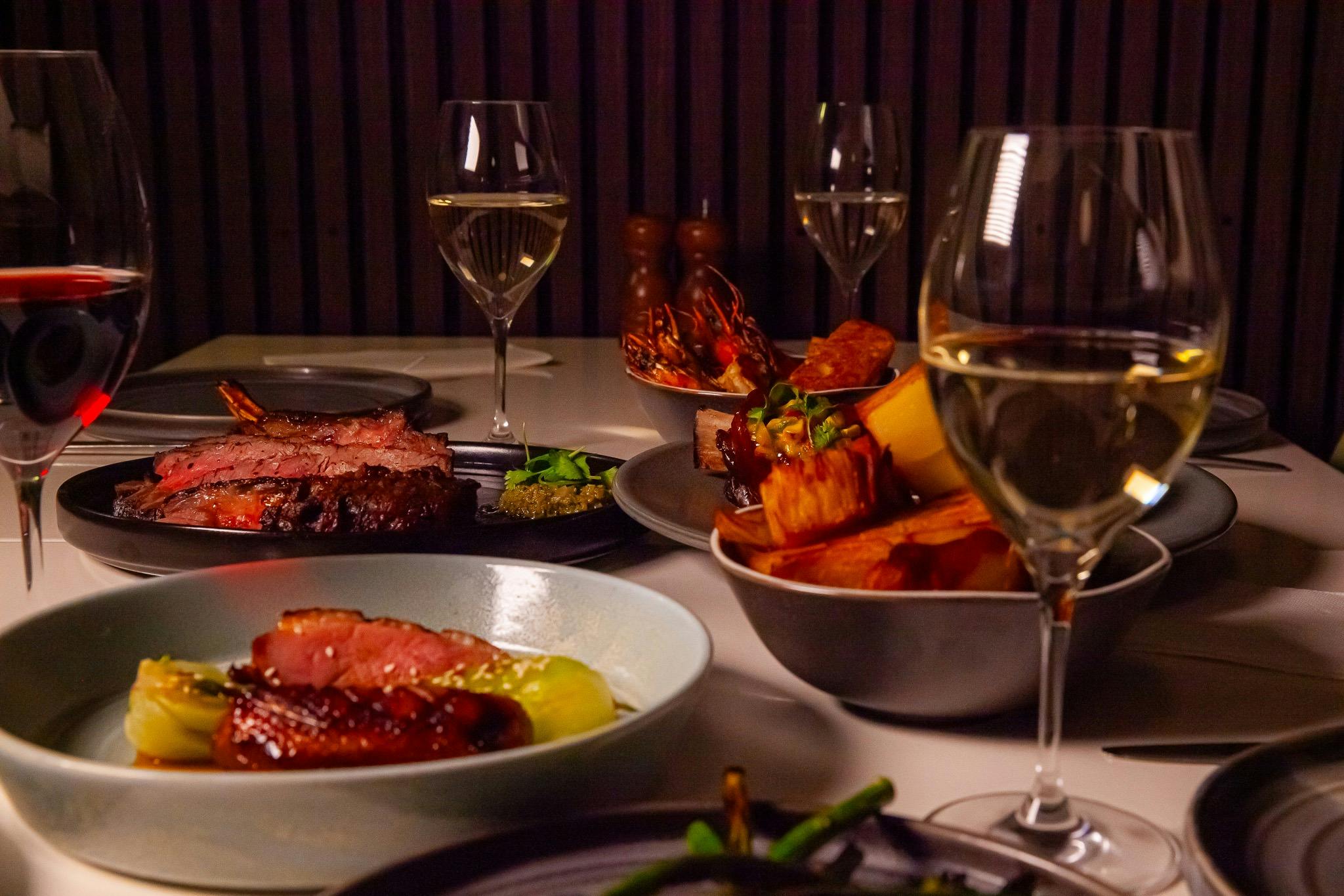 Last Paradise Dinner