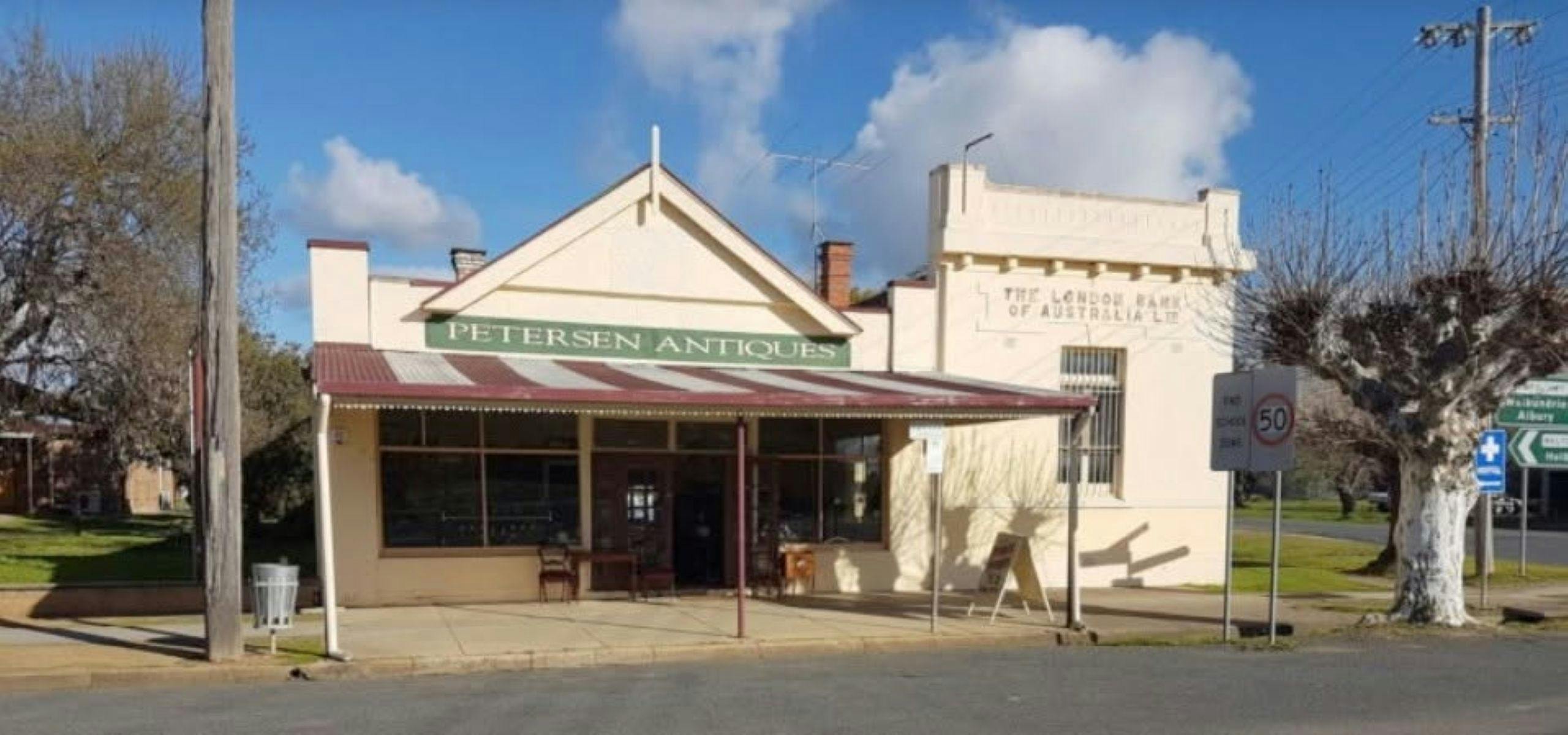 Petersen Antiques