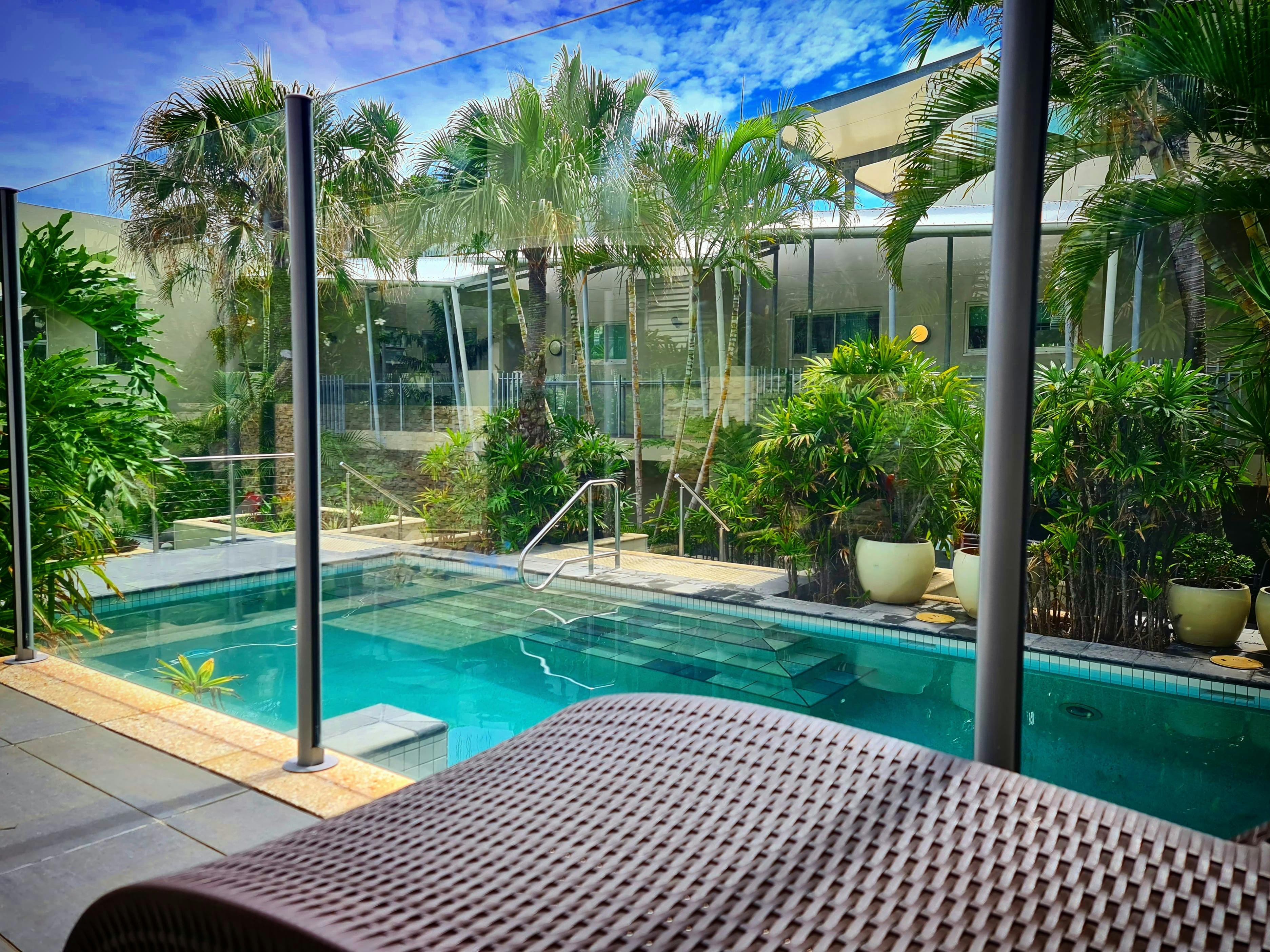 2 Bedroom Poolside Apartment
