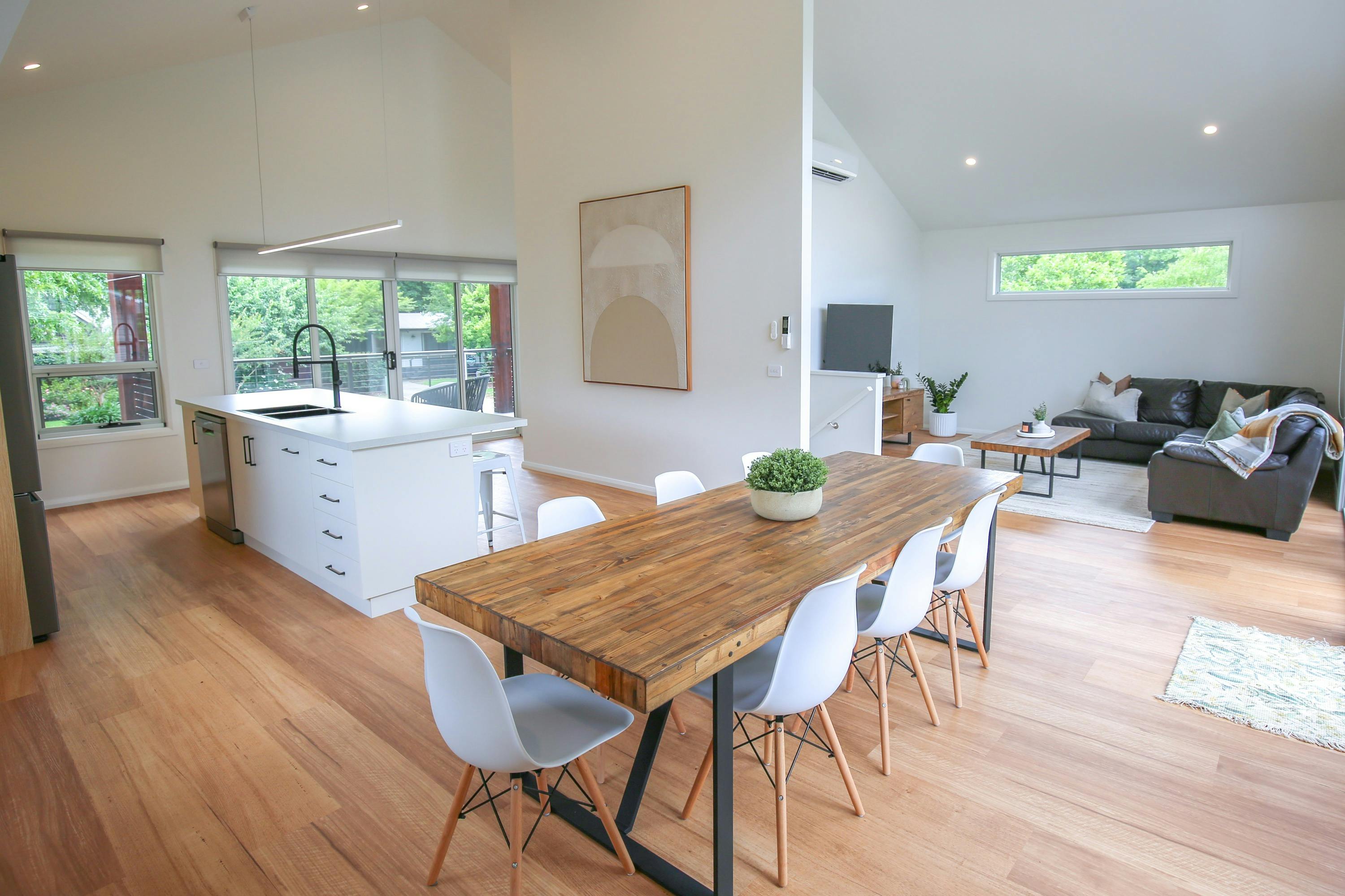 Toorak Treetop Kitchen