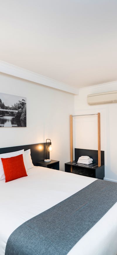 Large living and bedroom spaces available in River Motel's Queen Suites with Kitchen room types.