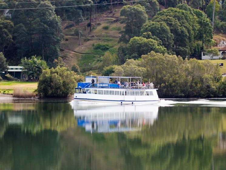 Tweed River lunch cruise with Tweed Eco Cruises