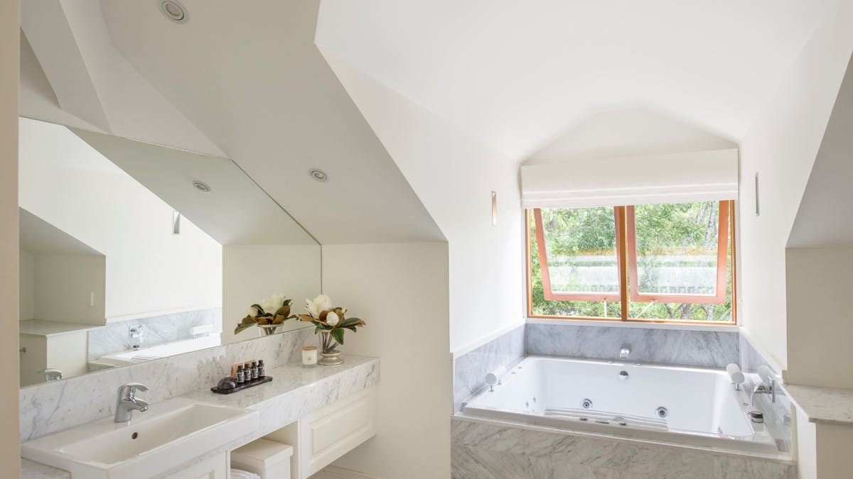 Spa Suite at Spicers Clovelly Estate Spa Suite at Spicers Clovelly Estate