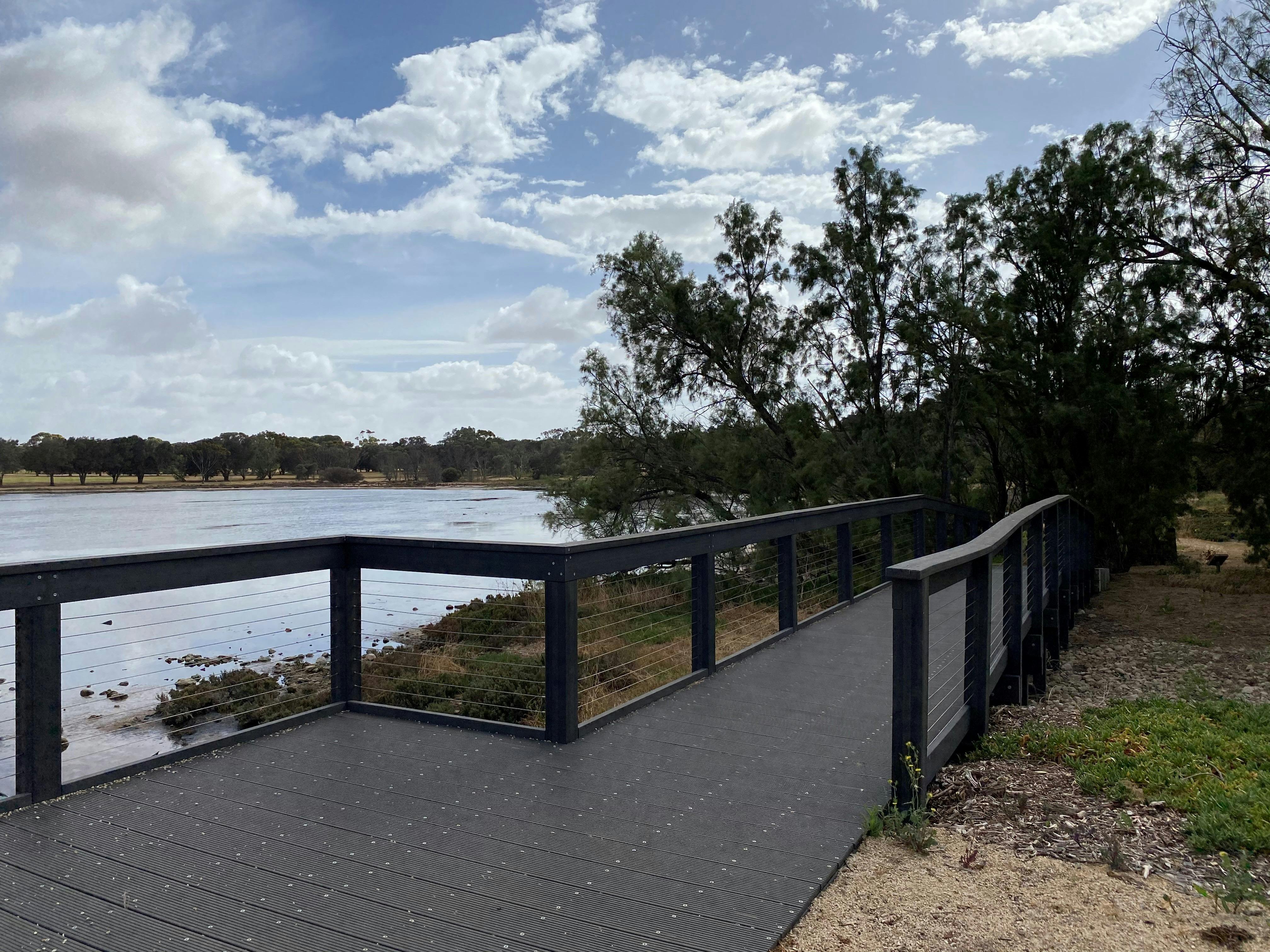 Weaners Flat Reserve – Footbridge Beside Par Lake