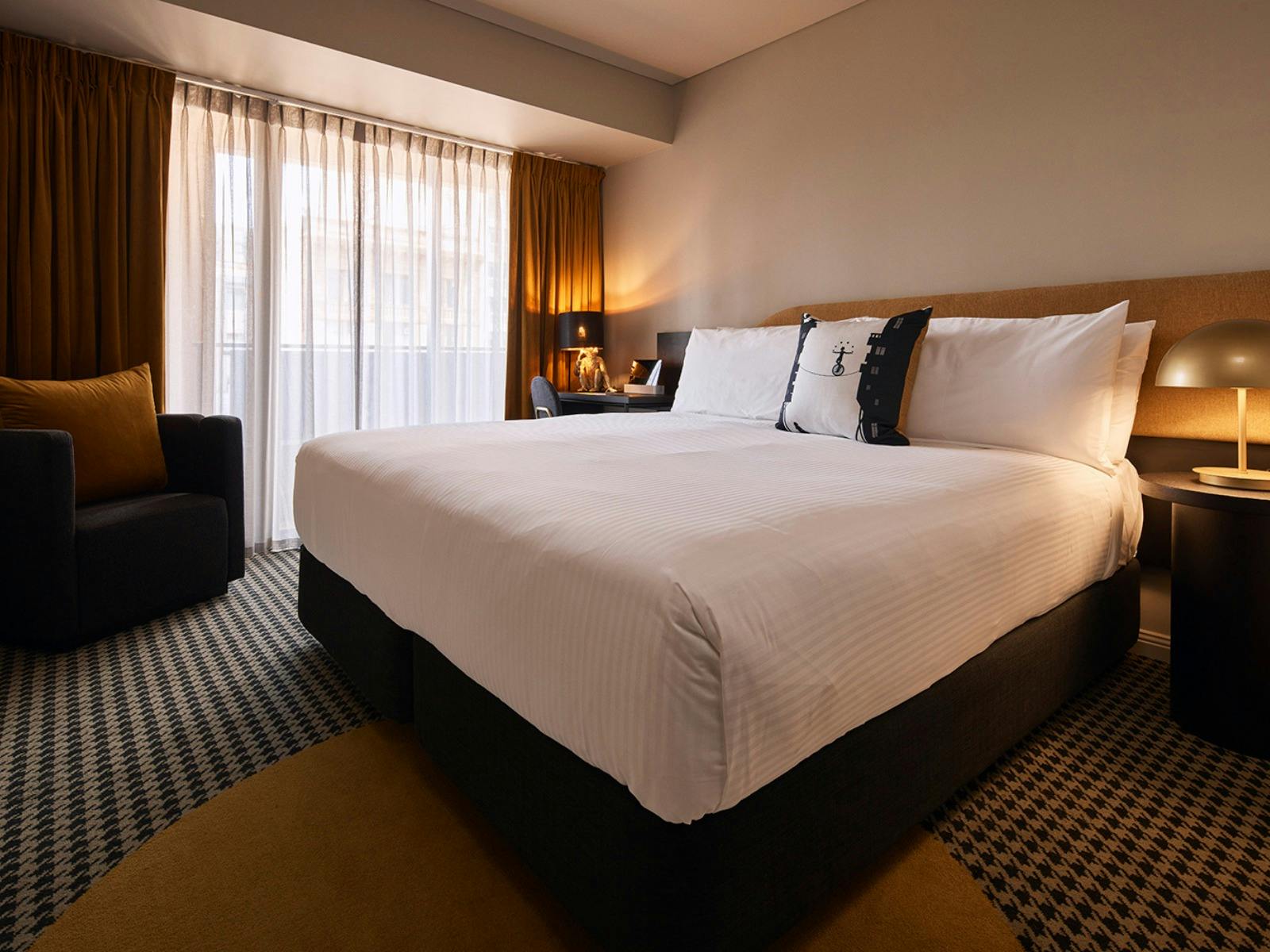 Deluxe King Room