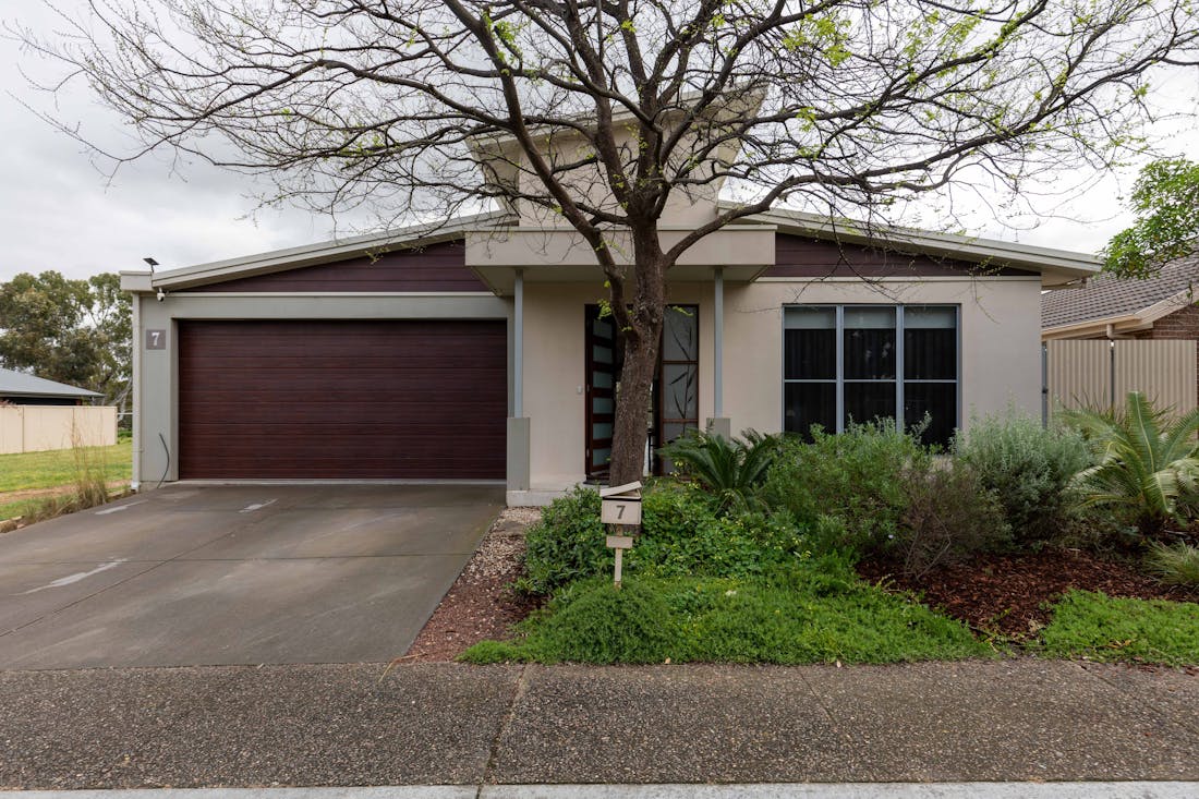 7 Wetlands Close River Shack Rental Murray Bridge,