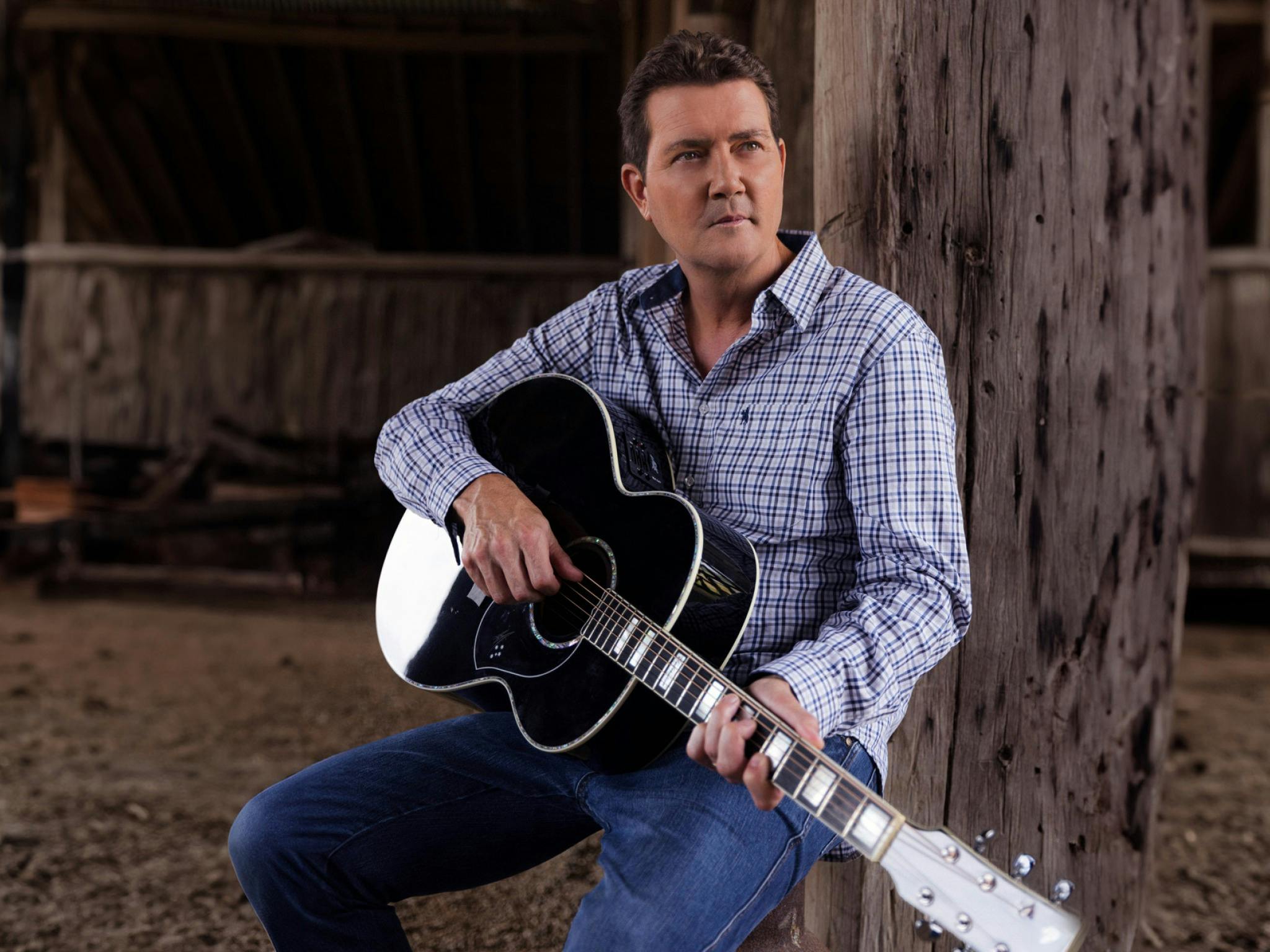 Adam Harvey - Let The Song Take You Home Tour