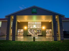 Ibis Styles Canberra