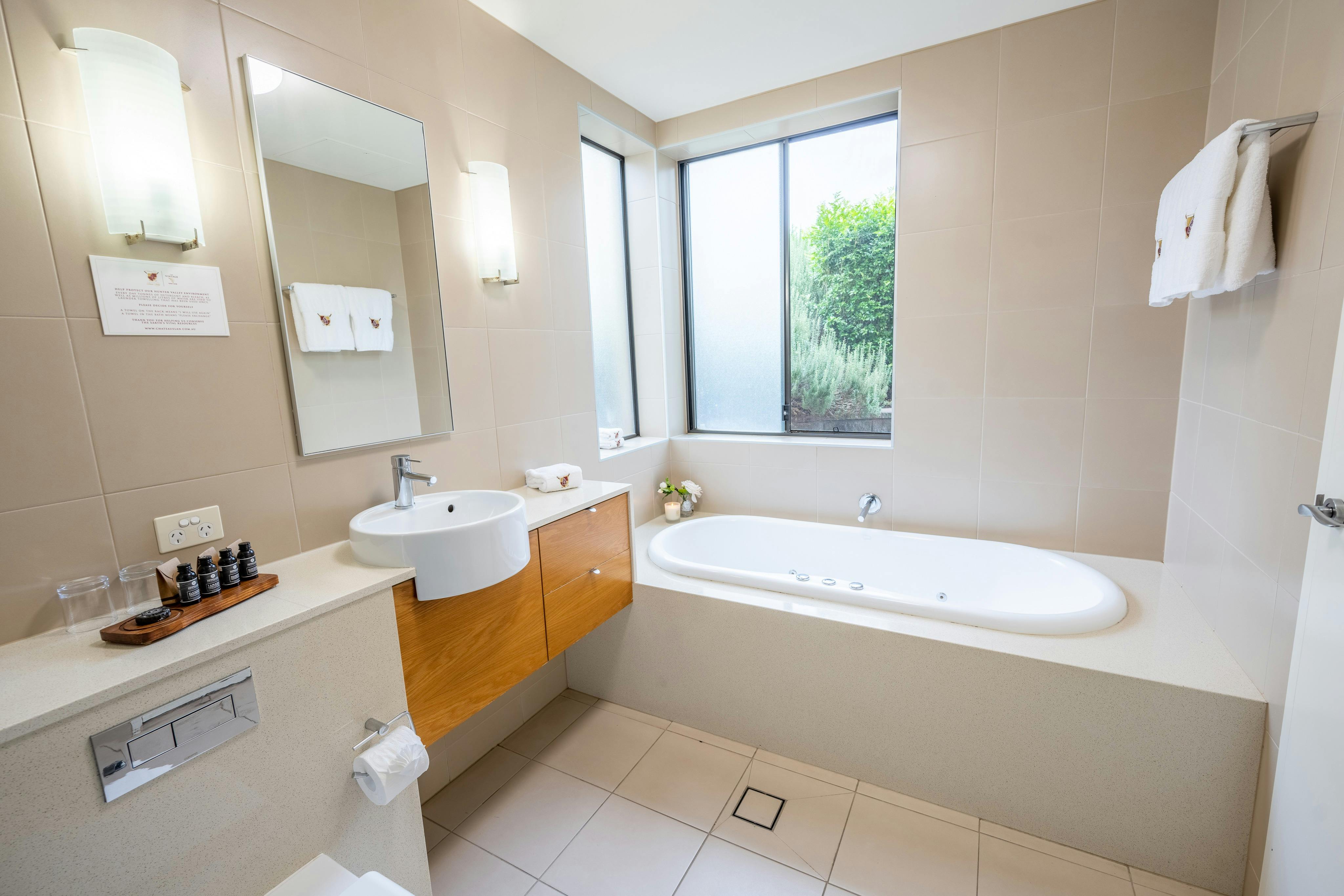 One Bedroom Apartment