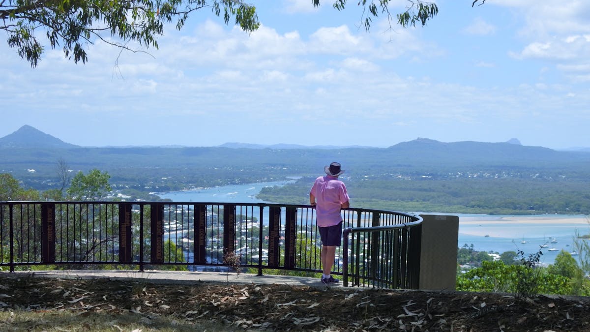 noosa solo golf tour