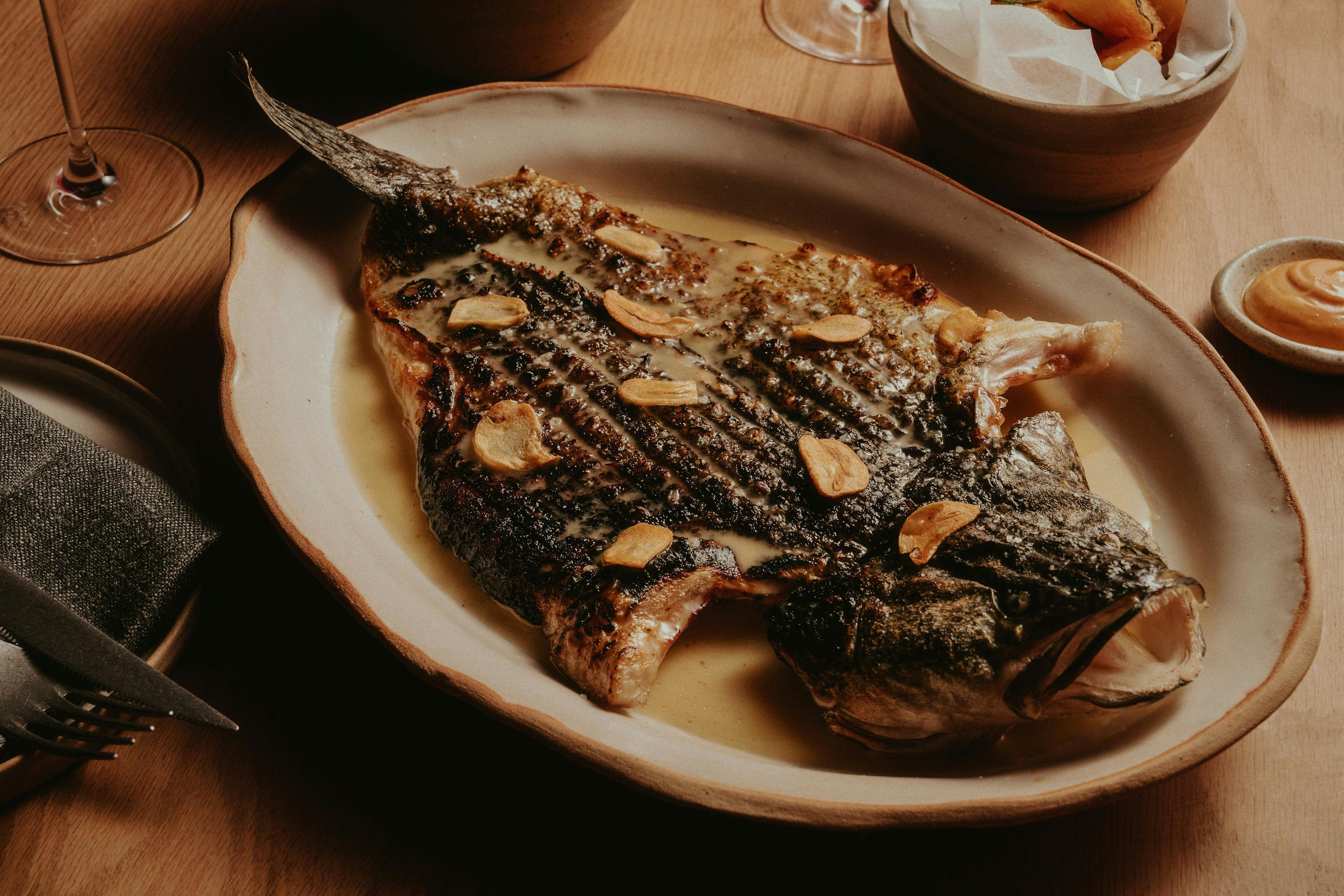 Bessie's Whole Murray Cod, Fried Garlic