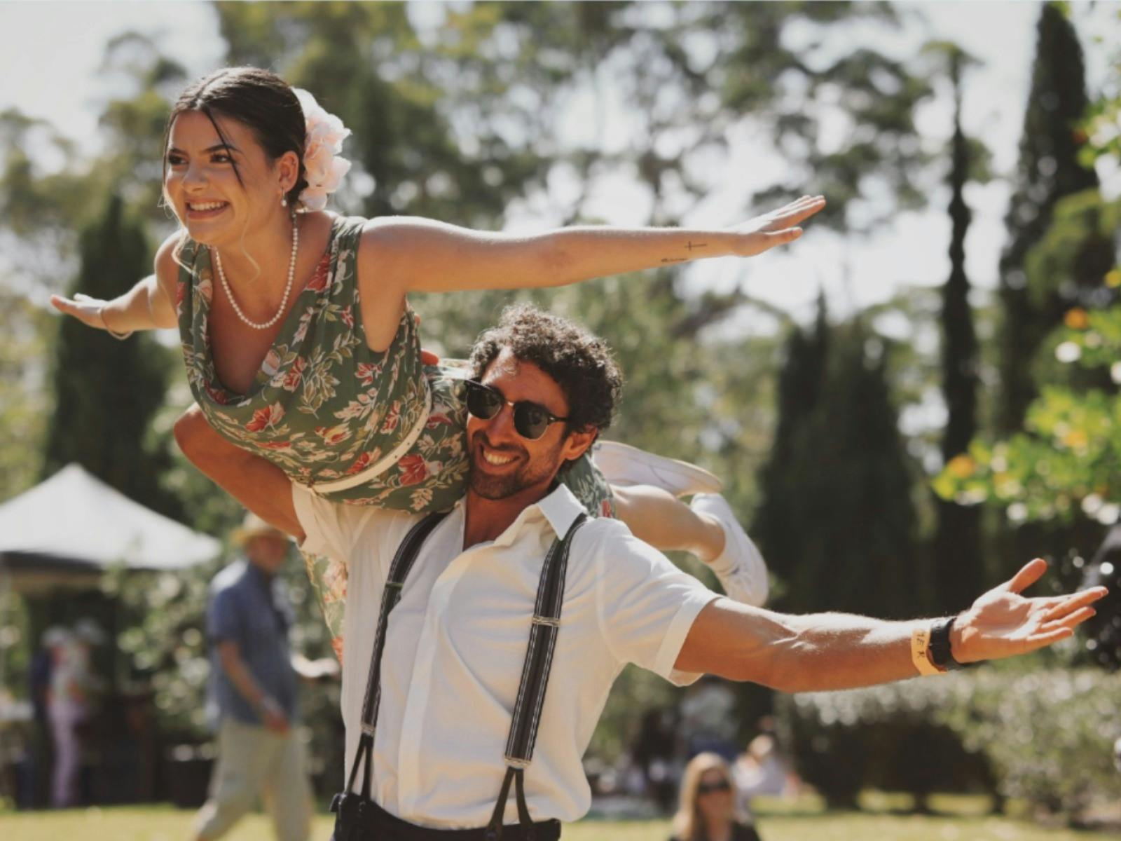 Wein und Jazz im Garten