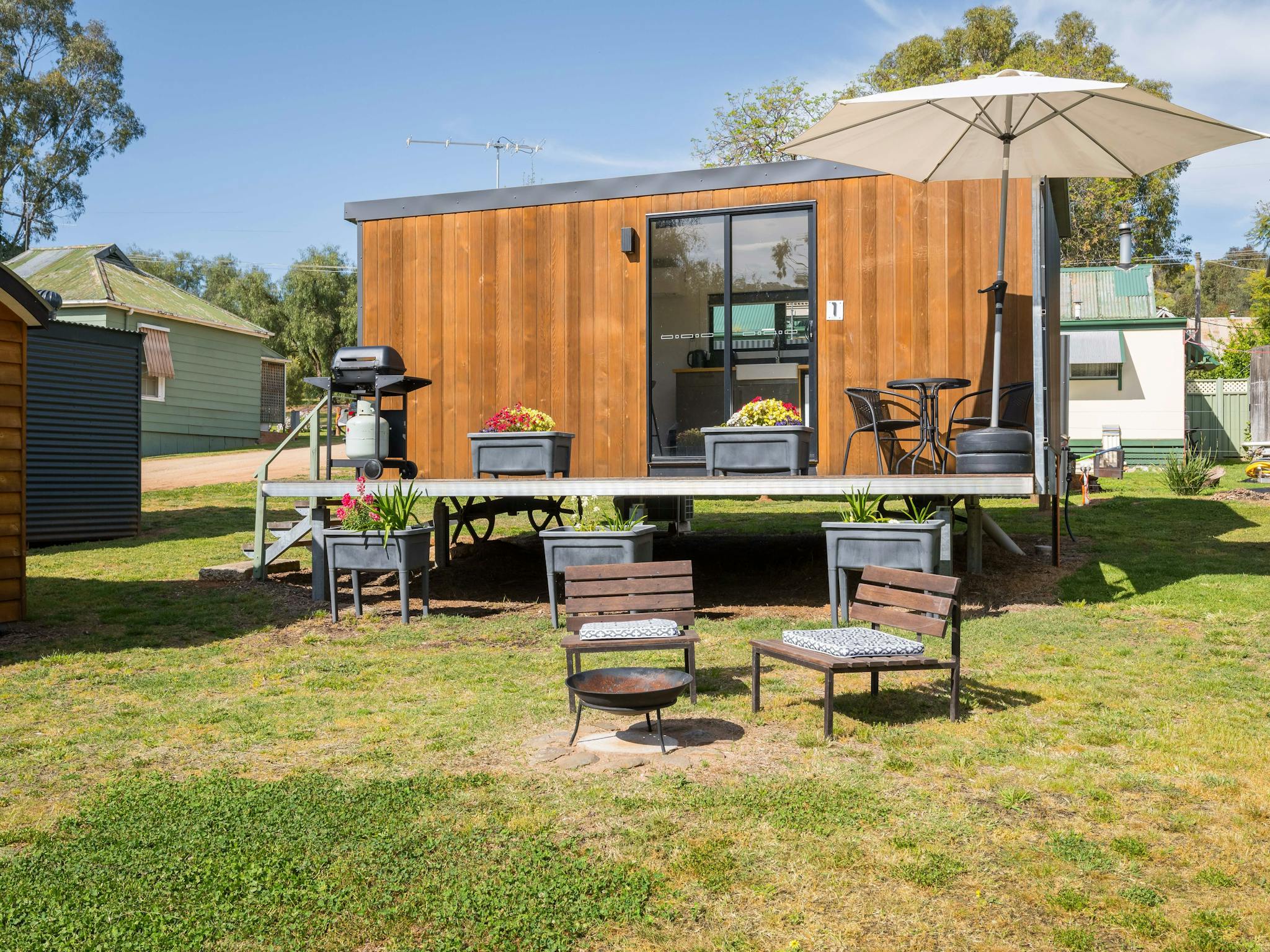 Tiny home eldorado caravan park