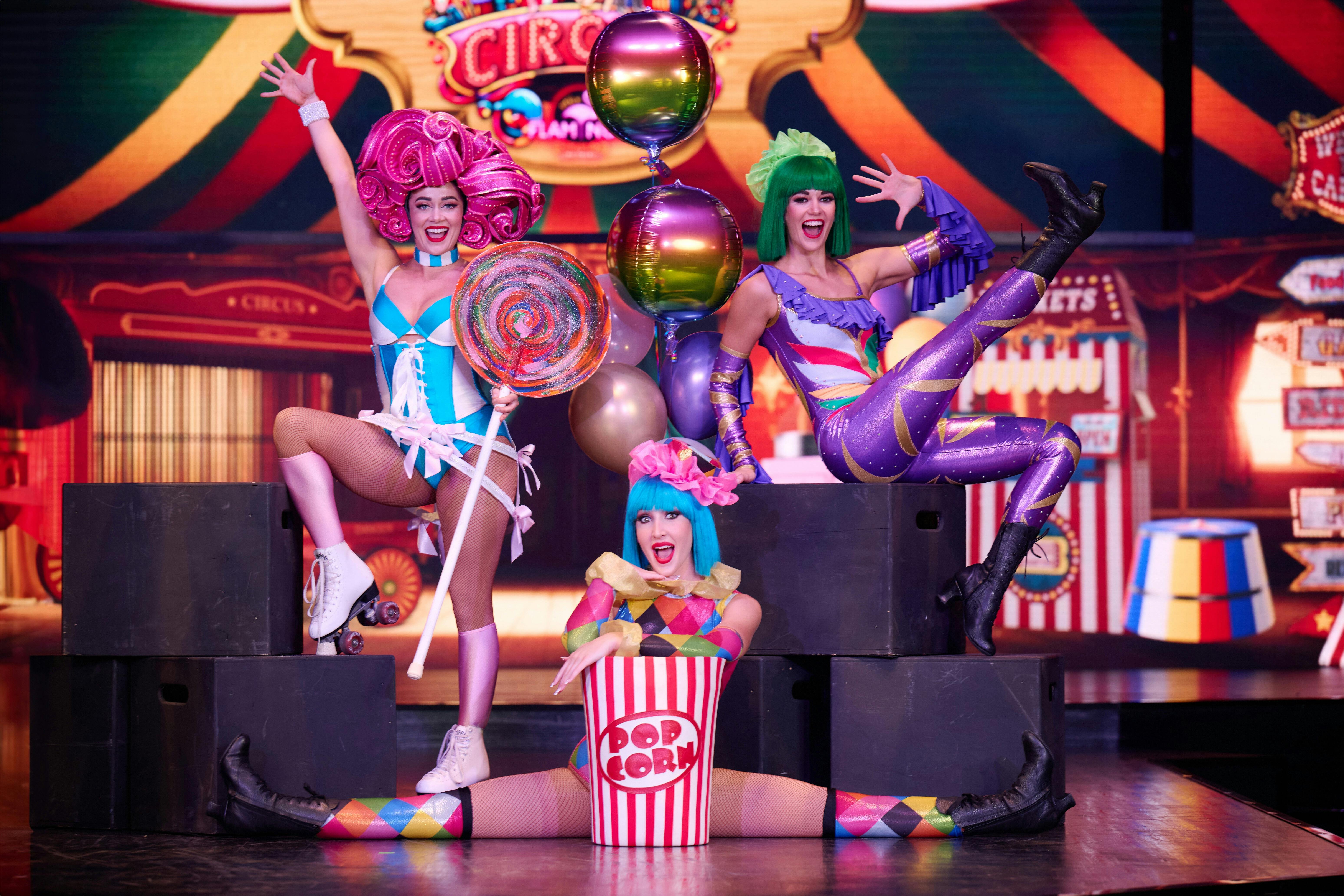 Circus Fun House at The Pink Flamingo Spiegeland