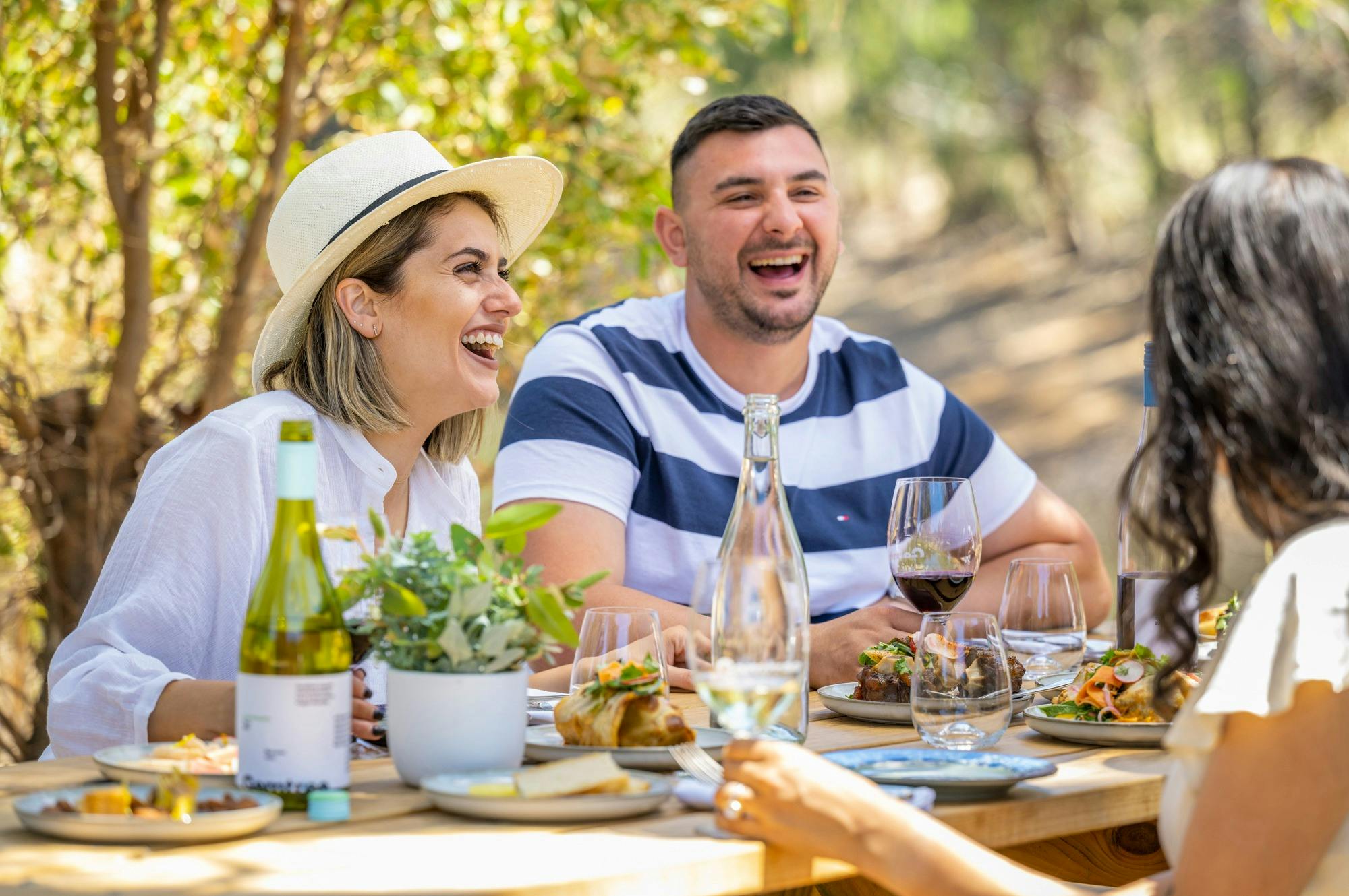 Gemtree Wine and Wander guests enjoying lunch at the Eco Trail