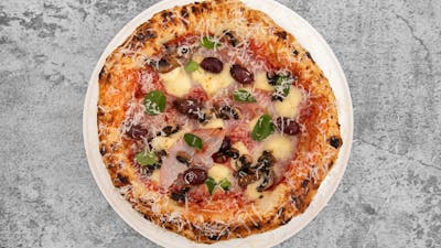 San Marzano Tomatoes, Fior de latte, Double smoke ham, Mushrooms and Olives finish with Oregano