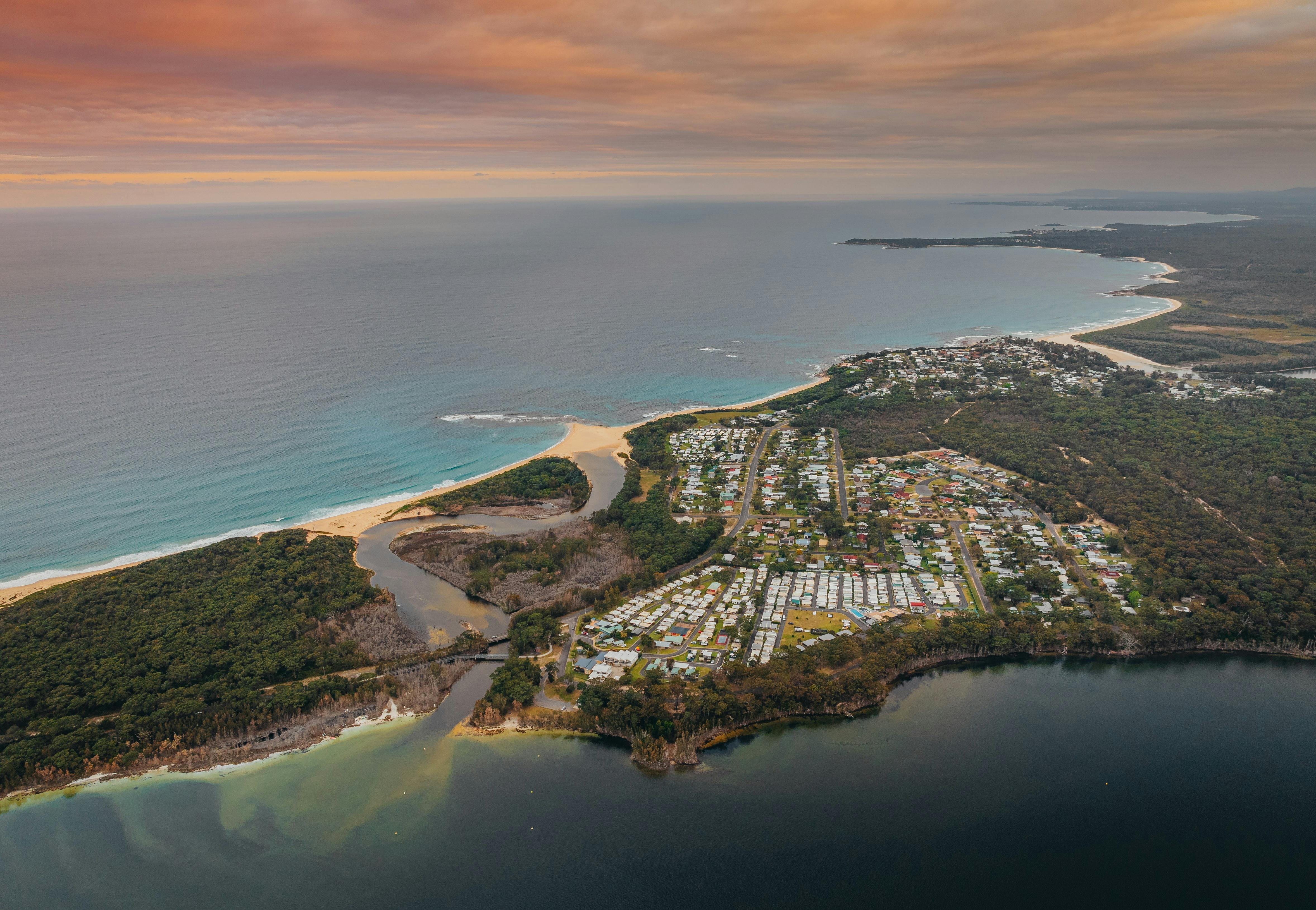 홀리데이 헤이븐 백조의 호수