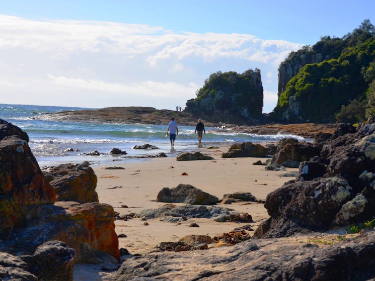 Diamond Head Beach NSW Holidays & Things to Do, Attractions and Events Diamond Head Beach NSW Holidays & Things to Do, Attractions and Events