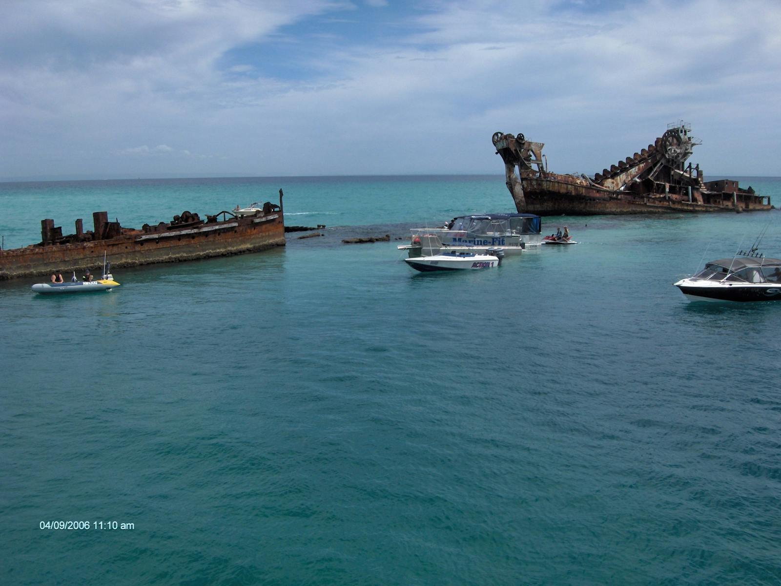 Moreton Bay cruise to Tangalooma Wrecks