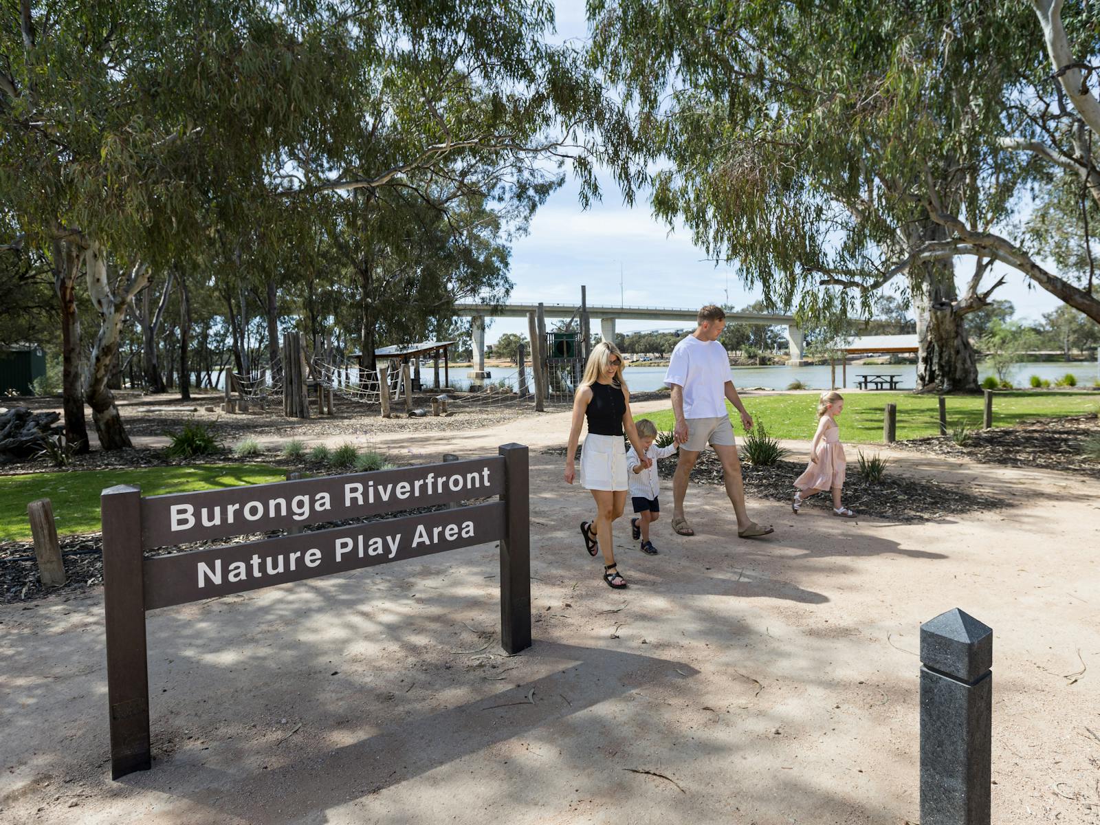 Buronga Buronga | NSW Holidays & Accommodation, Things to Do, Attractions and ...
