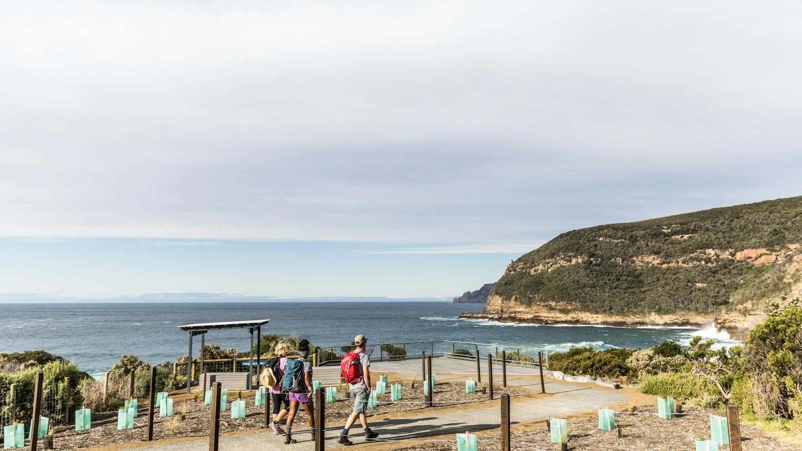 Maignon Bay lookout is accessible from the carpark