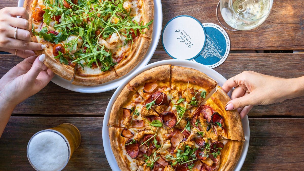 $18 Pizzas