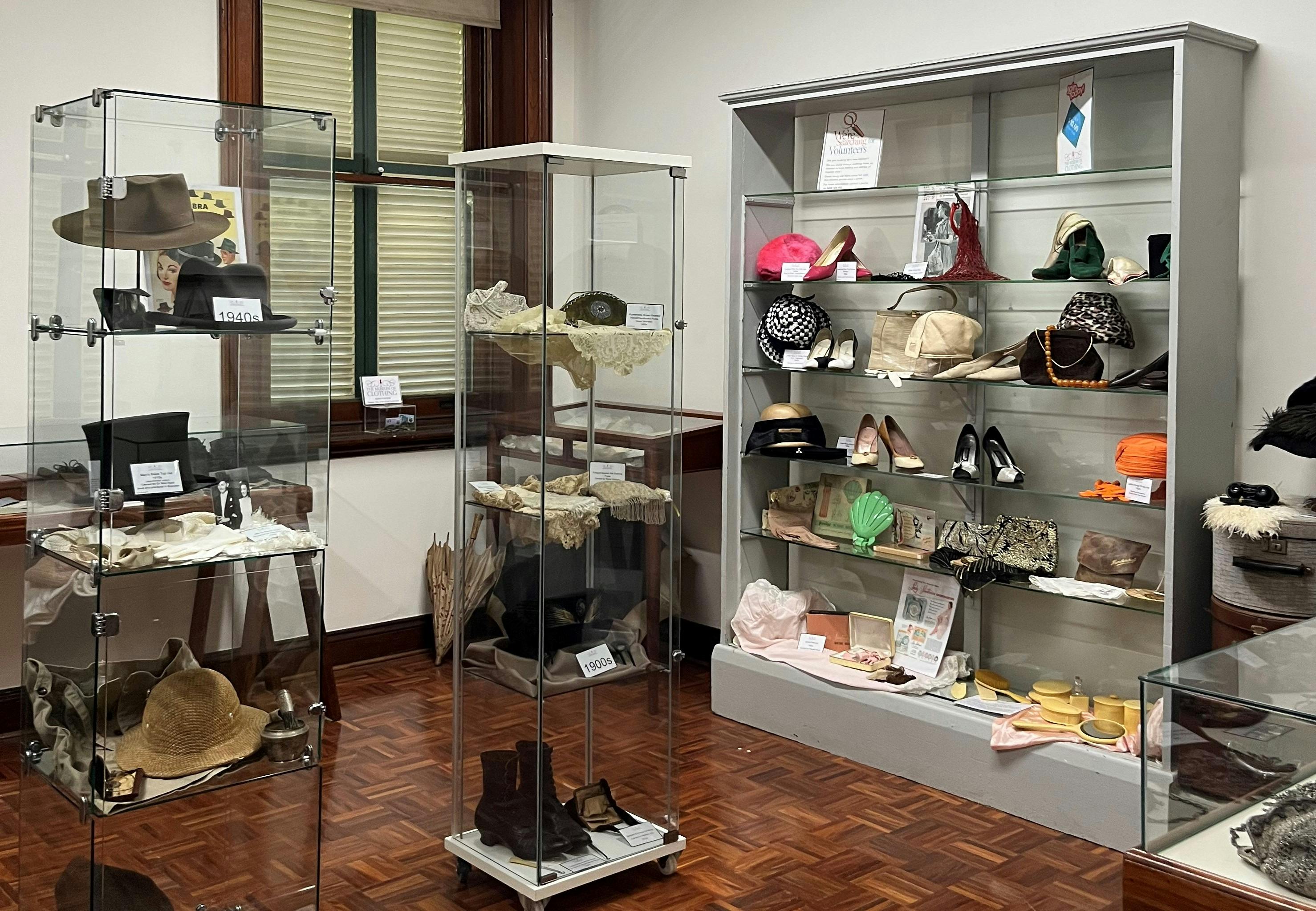 This goes with that: An exhibition by the Australian Museum of Clothing and Textiles