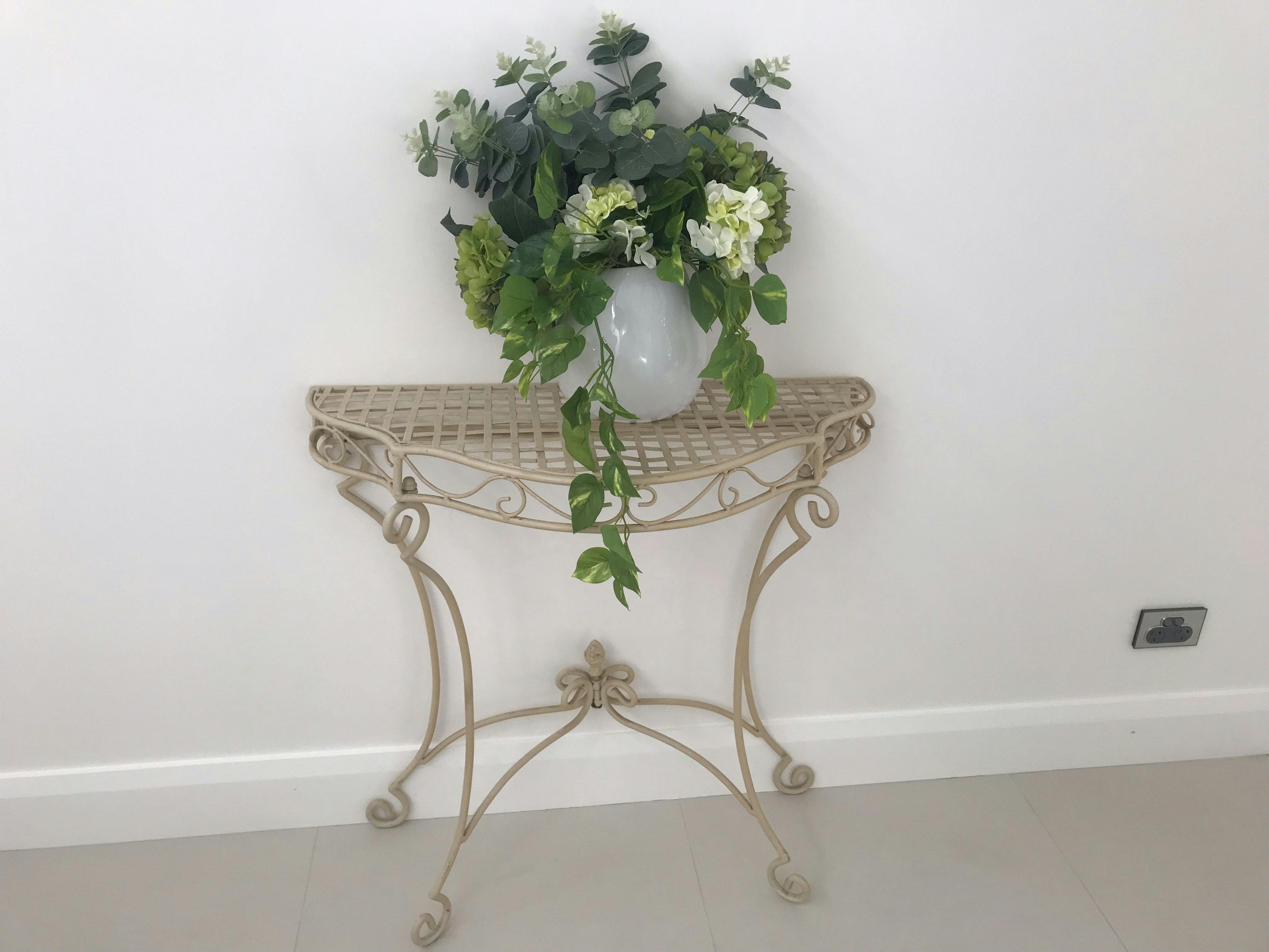 Side table adds to the decore