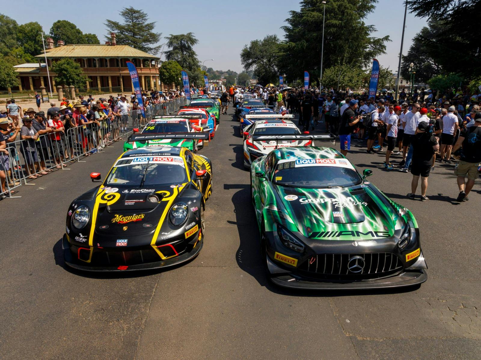 巴瑟斯特 12 小时赛车展出