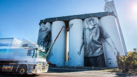 Coonalpyn Silos