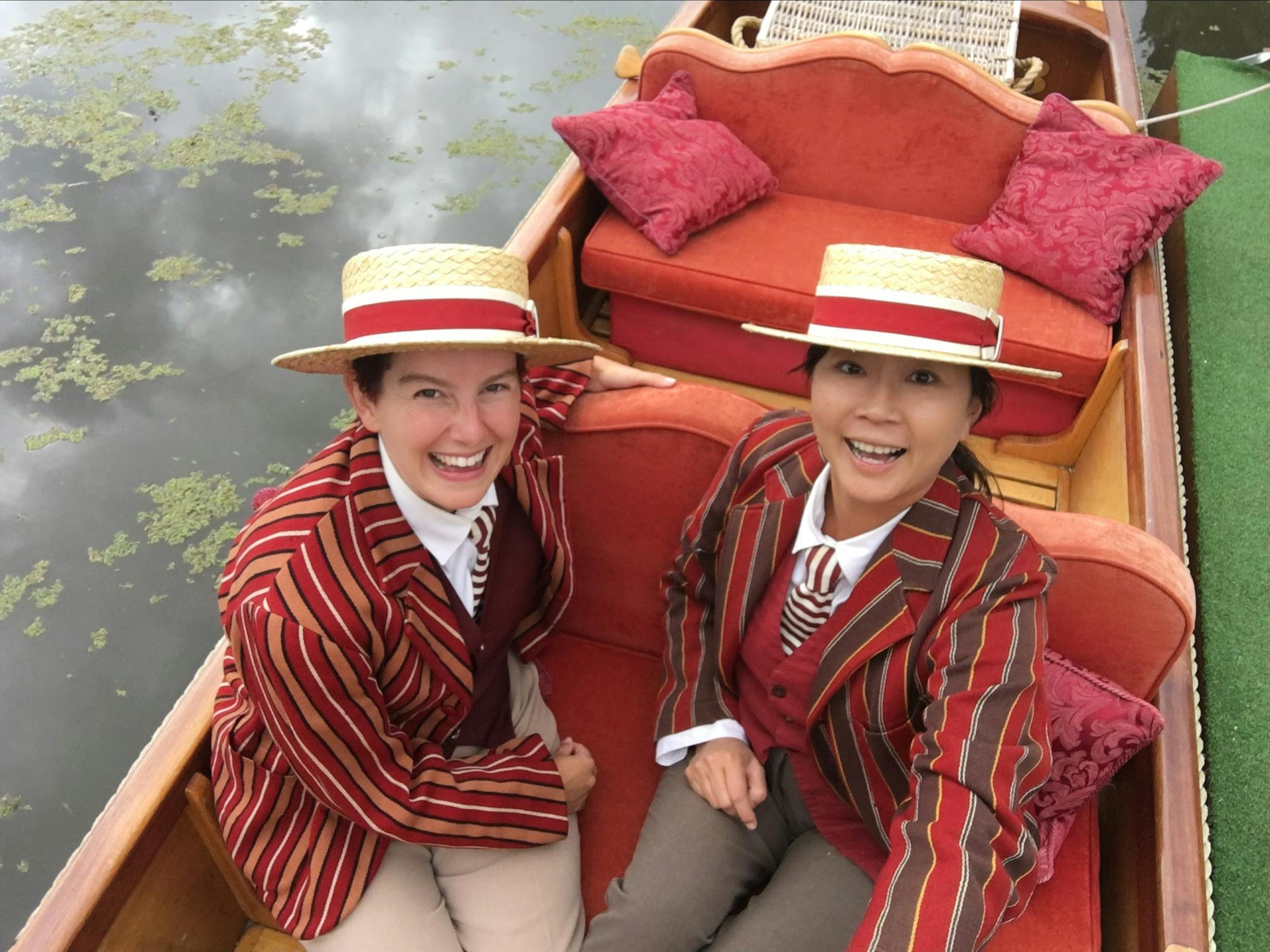 Punting-on-the-lake punting guides