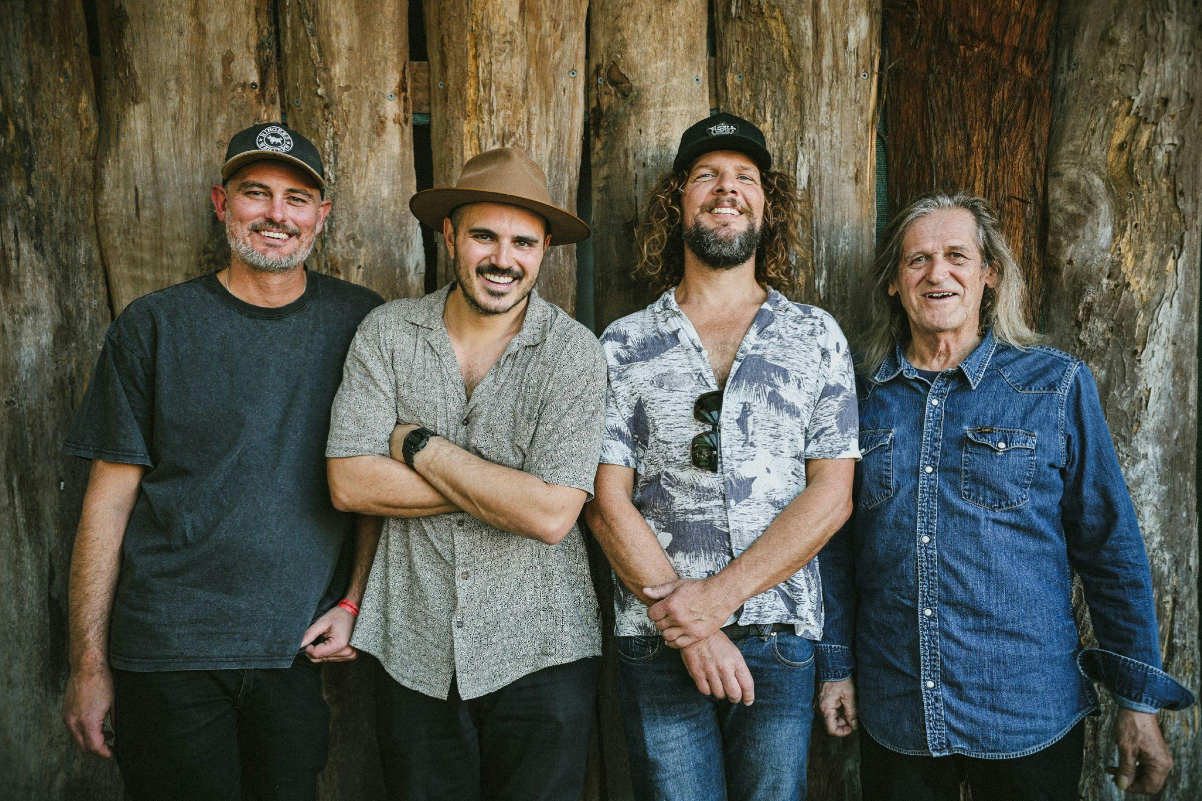 JB Blues Breakers - Shaws Bay Hotel