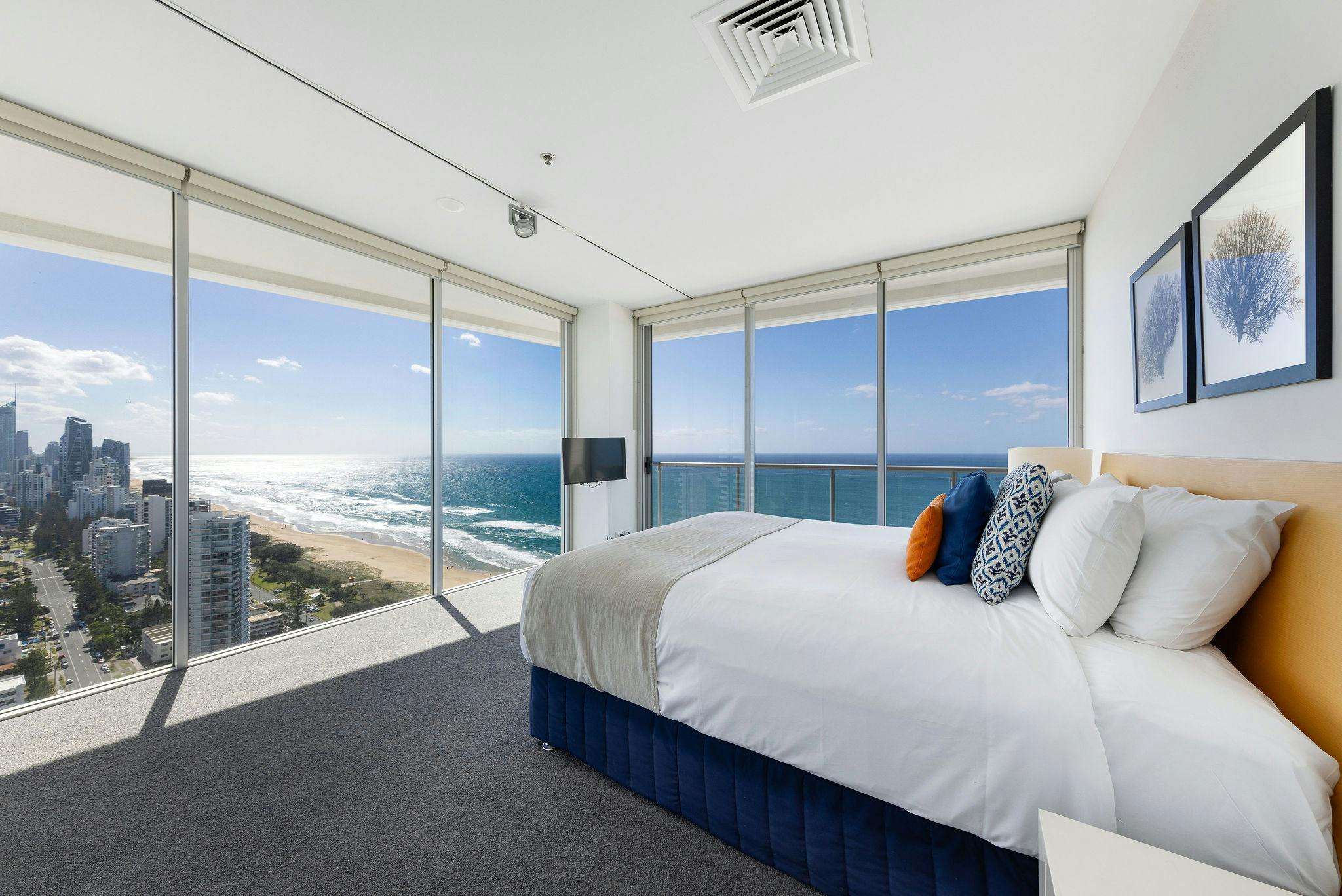 Bedroom - Three Bedroom Ocean View Suite