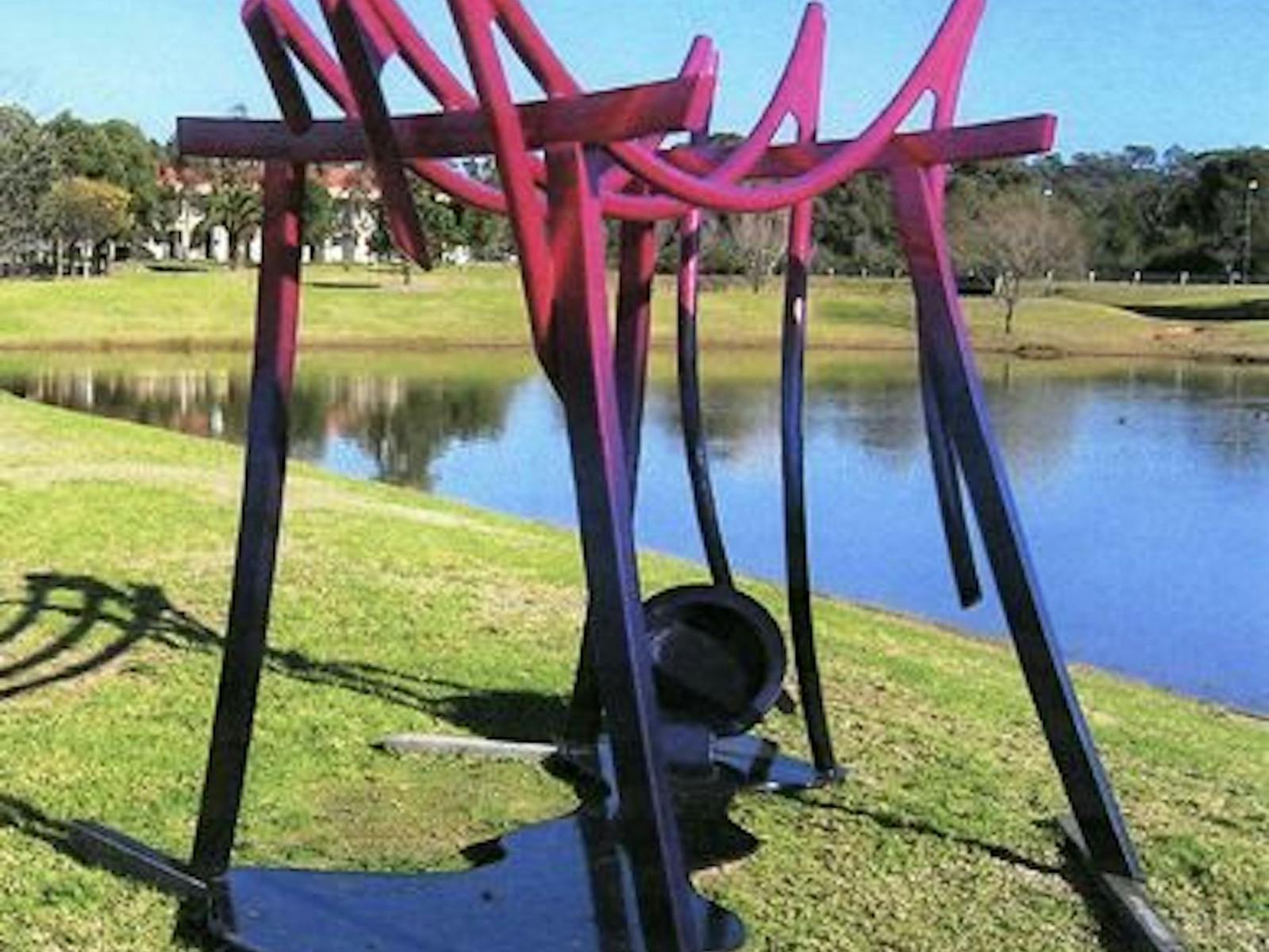 Inara by Michael Le Grand 在 WSU Sculpture Walk