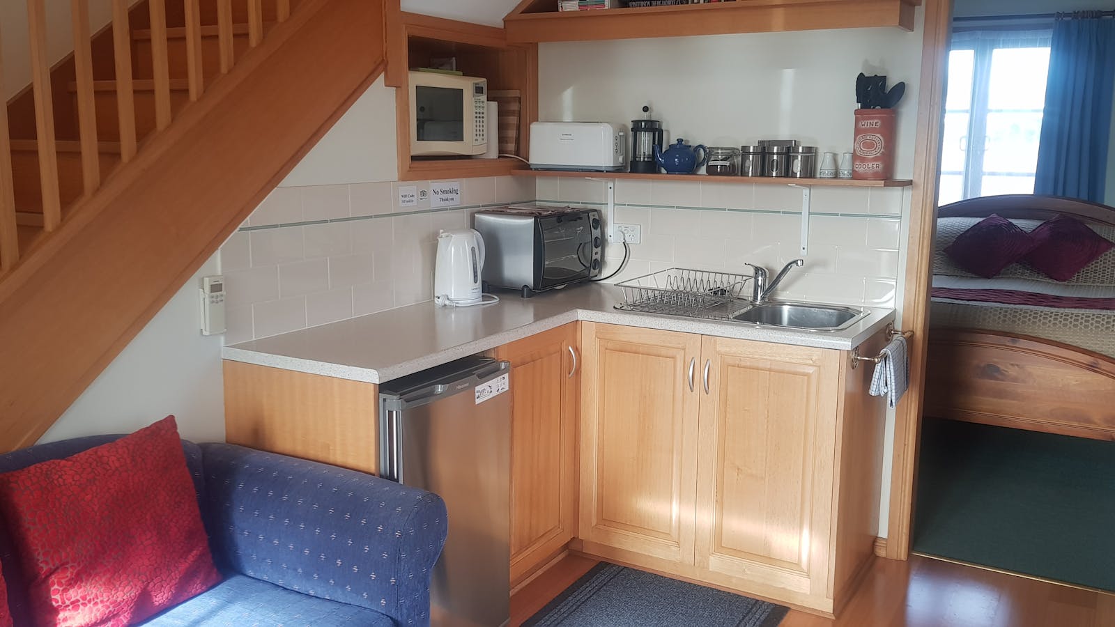 Lady Esther Kitchenette