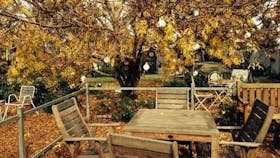 Bethungra Olde School T-House