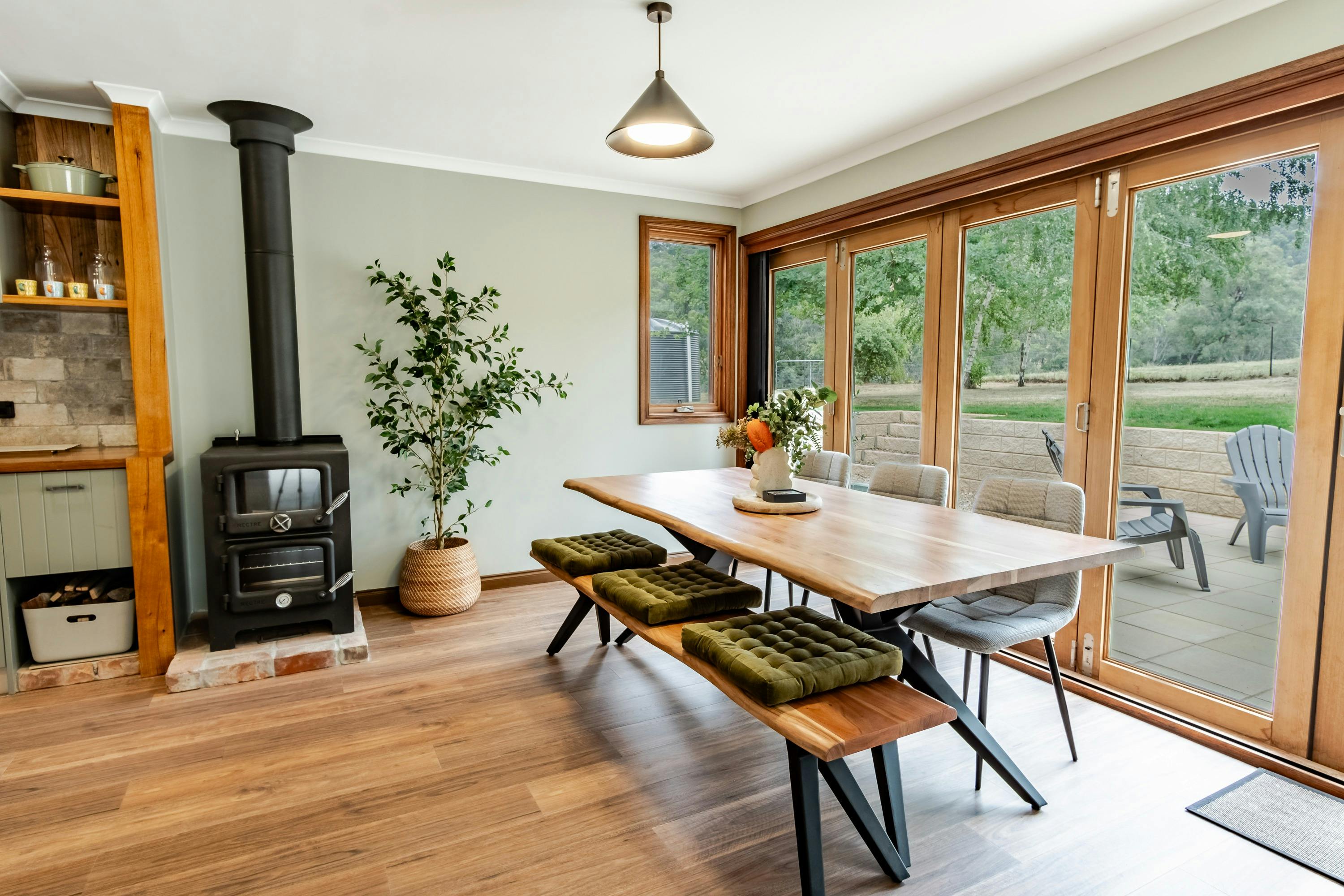 Dining area at Buffalo Bliss with Alpine Valley Getaways