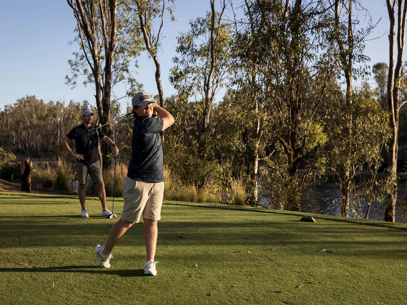 머레이 강변 머레이 5번 홀에서 티잉