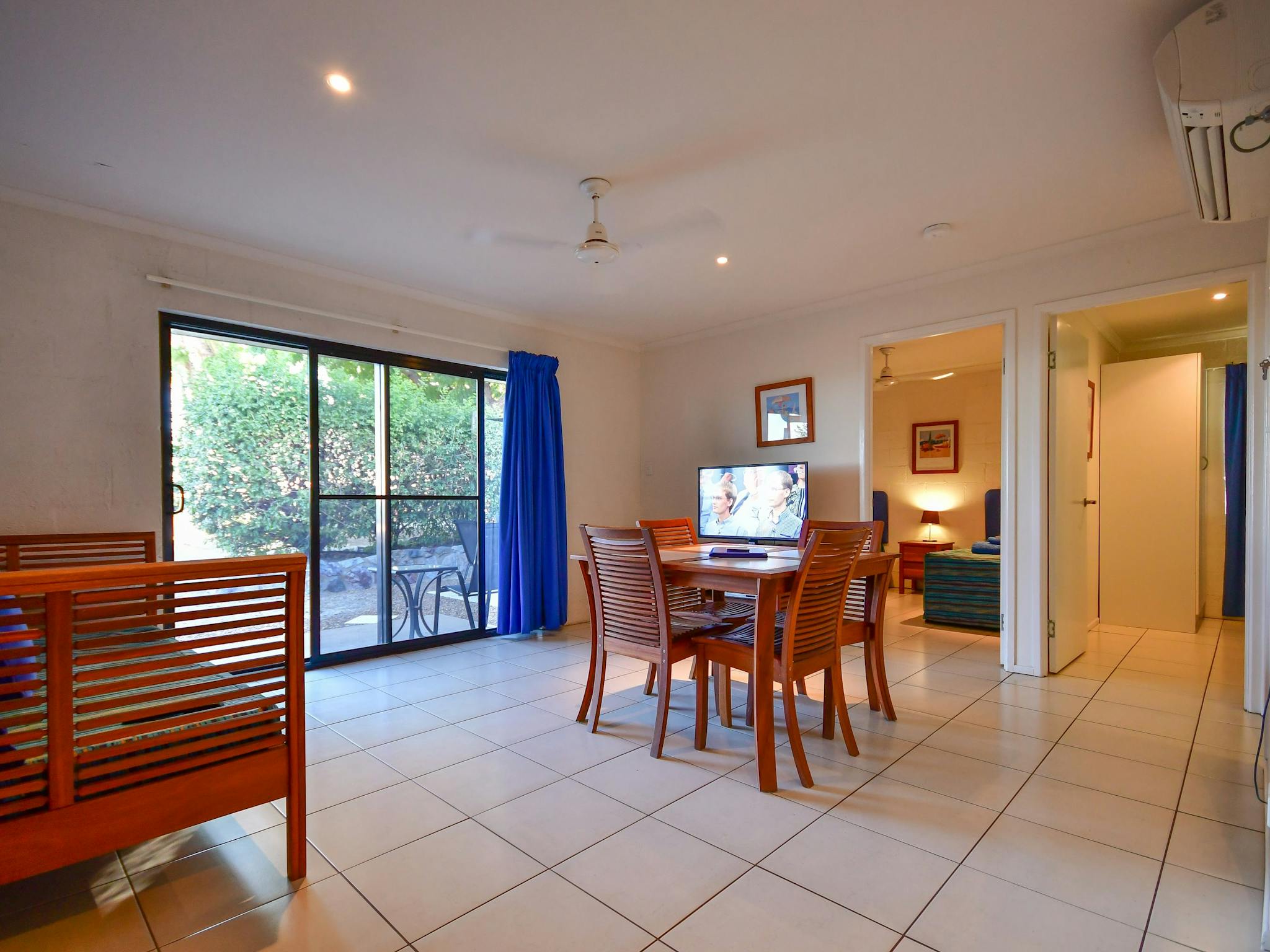Beachfront Two Bedroom Apartment Beachfront Two Bedroom Apartment