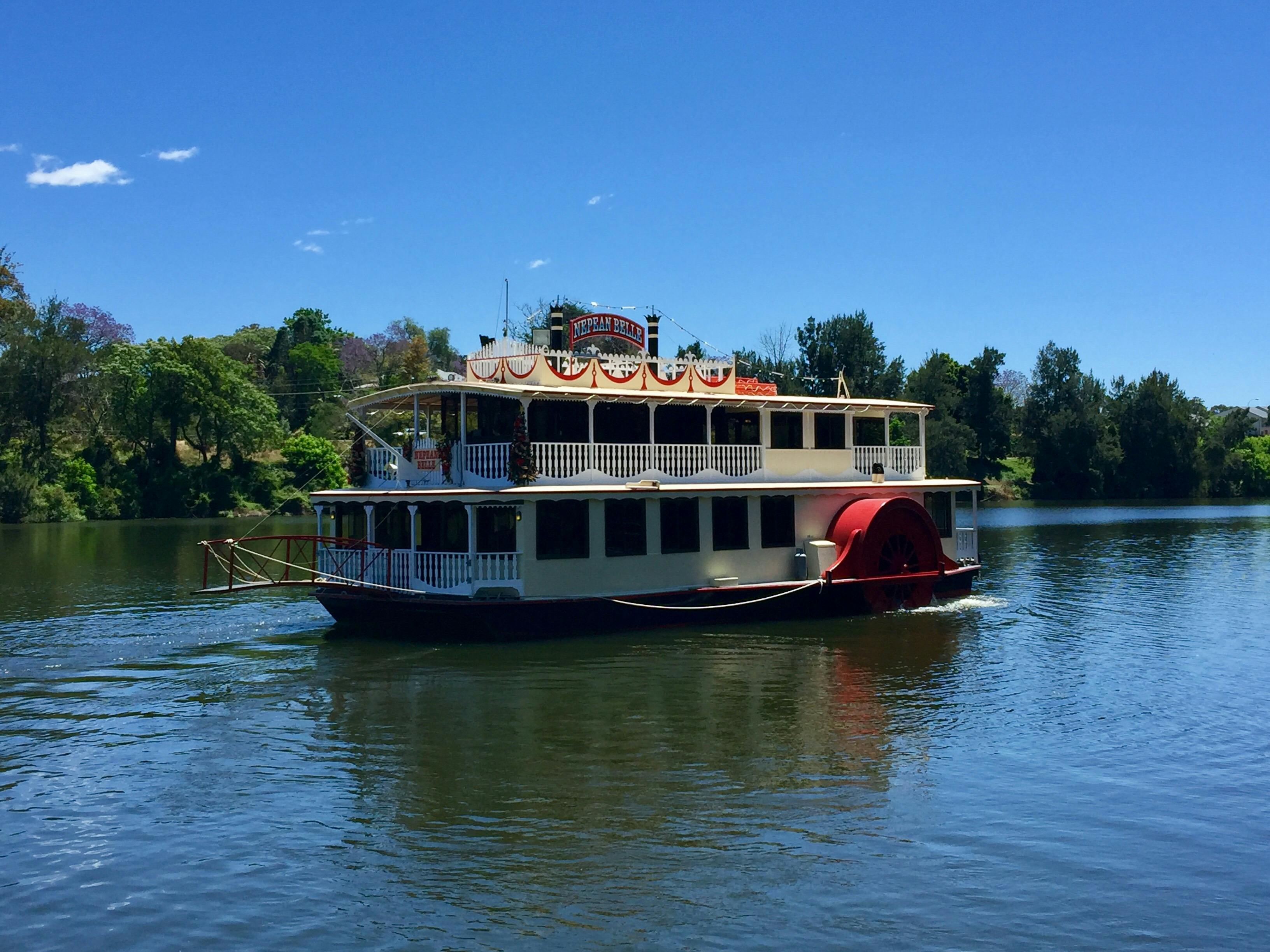 Nepean Belle Paddlewheeler