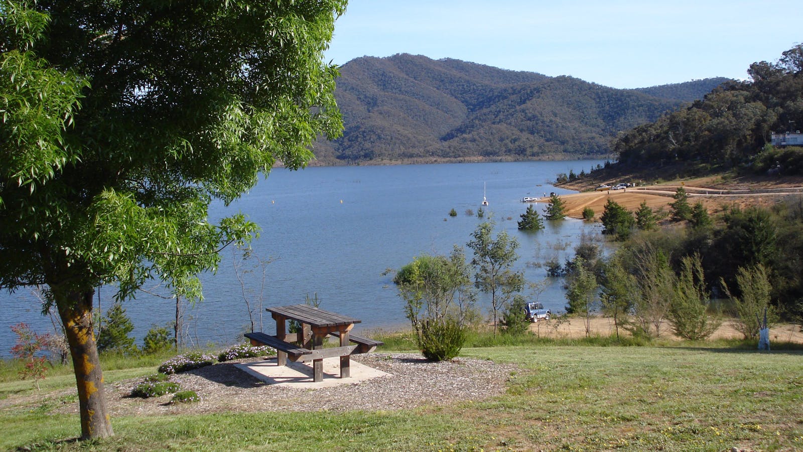 Picnic Point at Goughs Bay