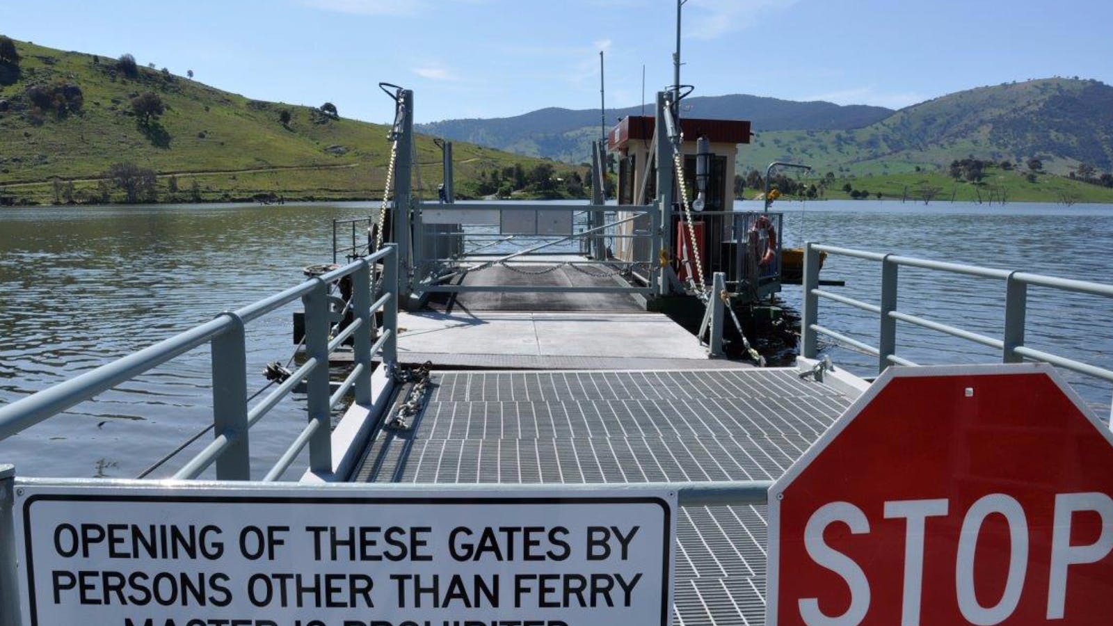 Wymah Ferry