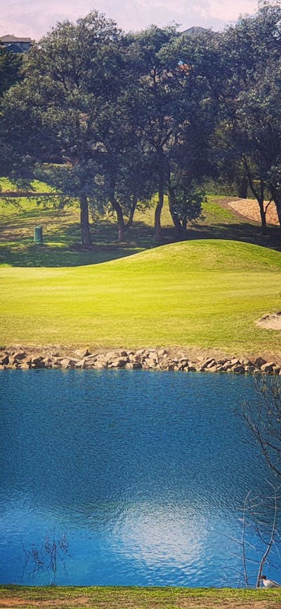 The lurking lake on the 10th can easily catch your ball