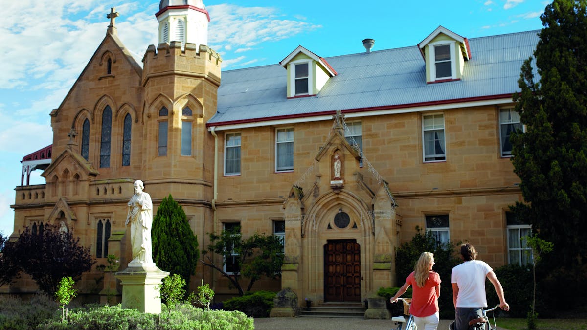 Abbey of the Roses, Warwick