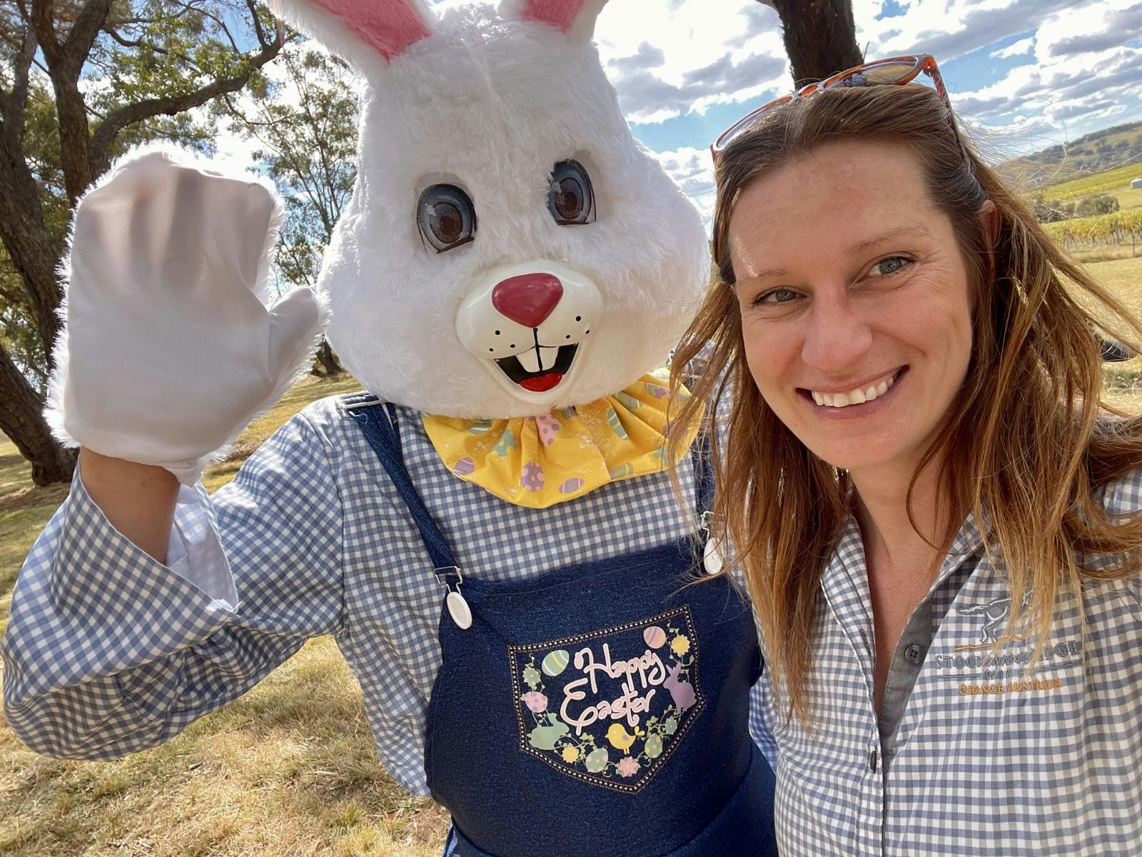 The Easter Bunny at Stockman's Ridge Wines with a woman